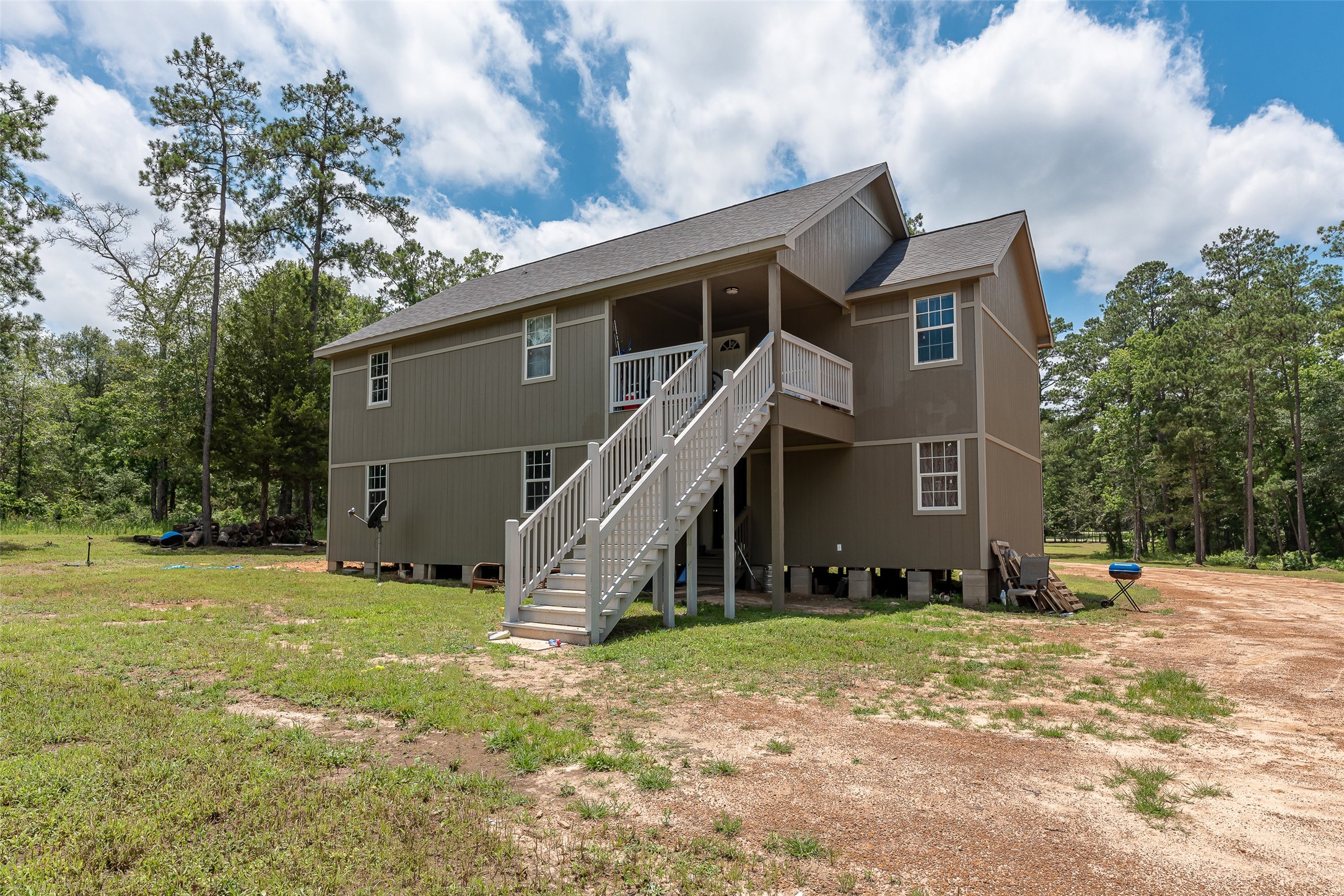 3130 Pine Road Property Photo 1