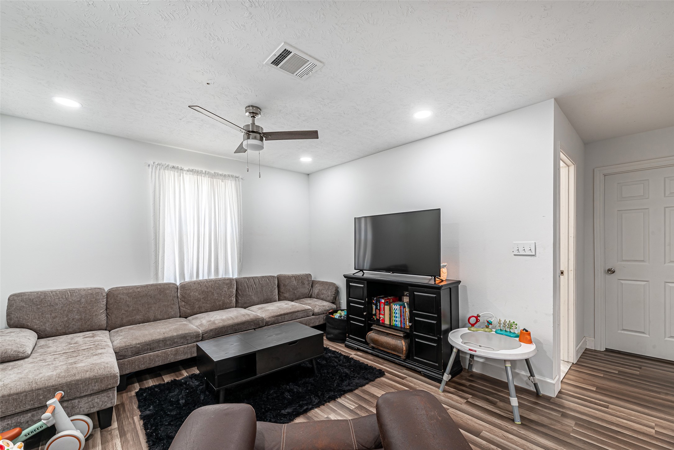 3130 Pine Road Property Photo 14