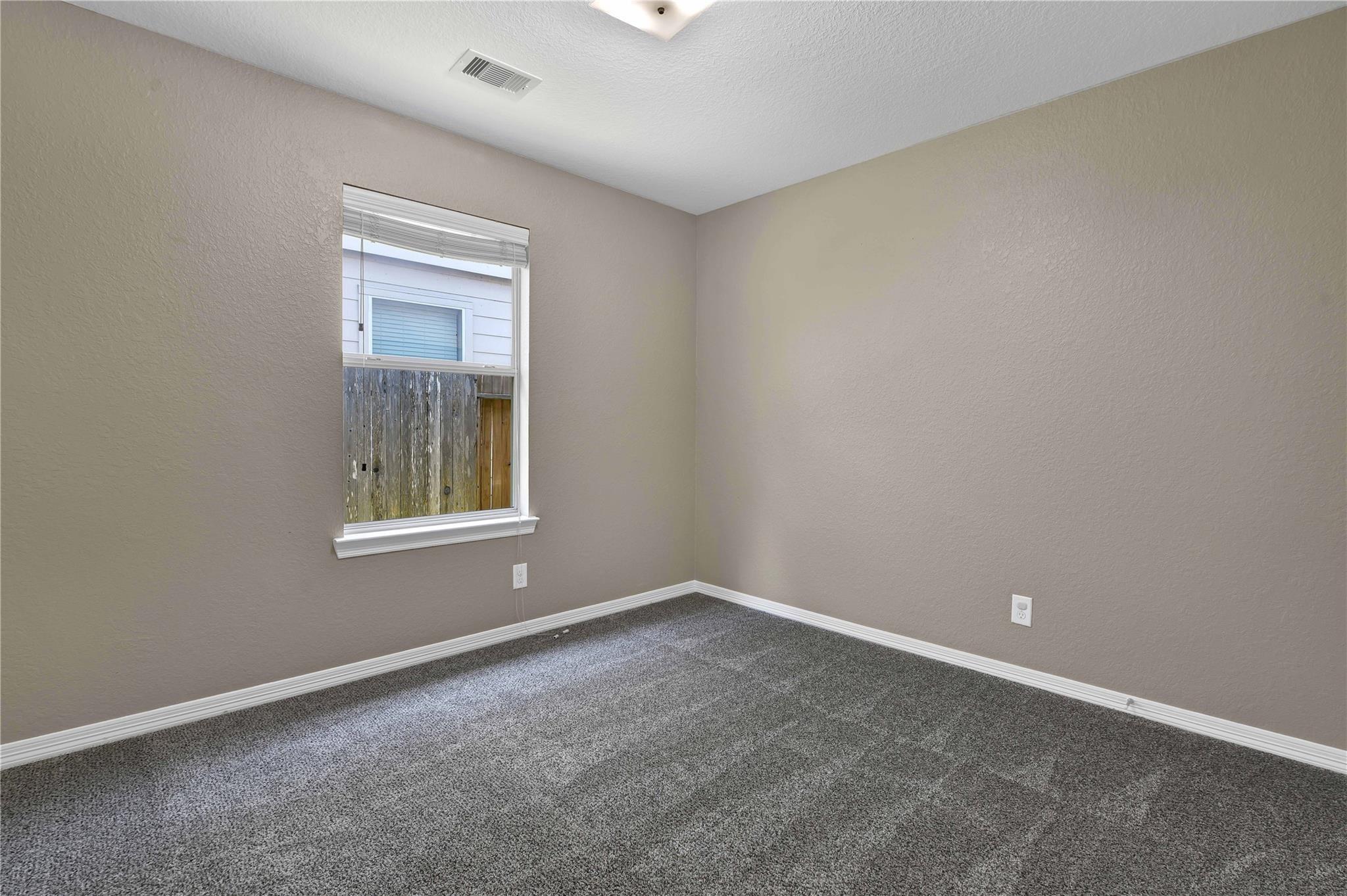 723 Pequin Road Property Photo 6