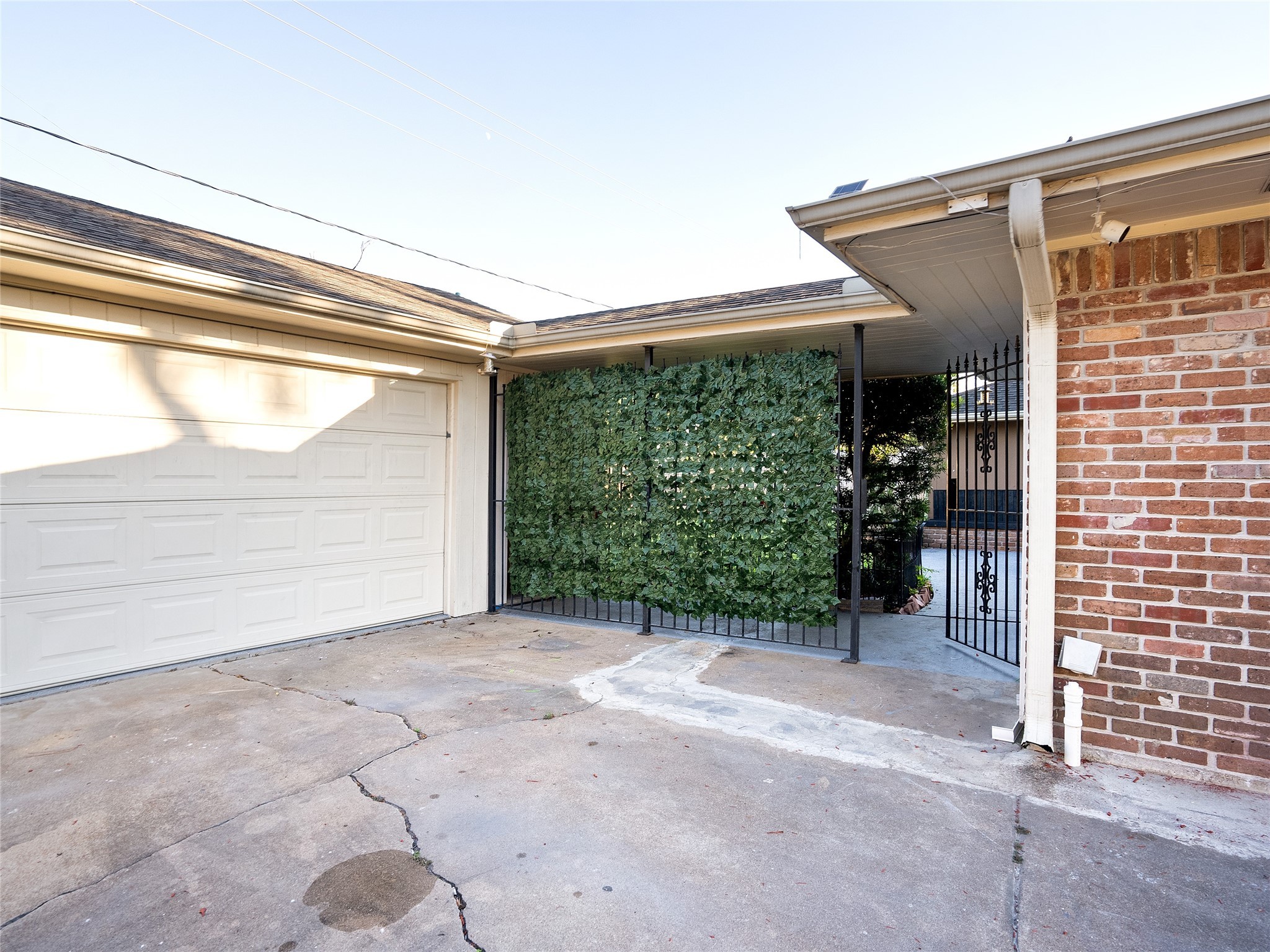 9403 Timberside Drive Property Photo 3
