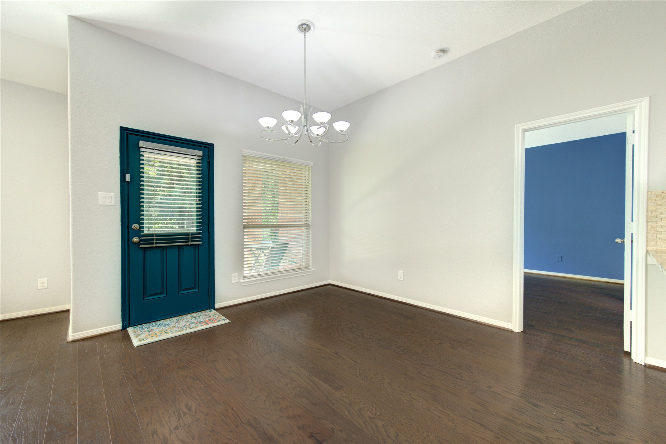 9802 Massanutten Lane Property Photo 19