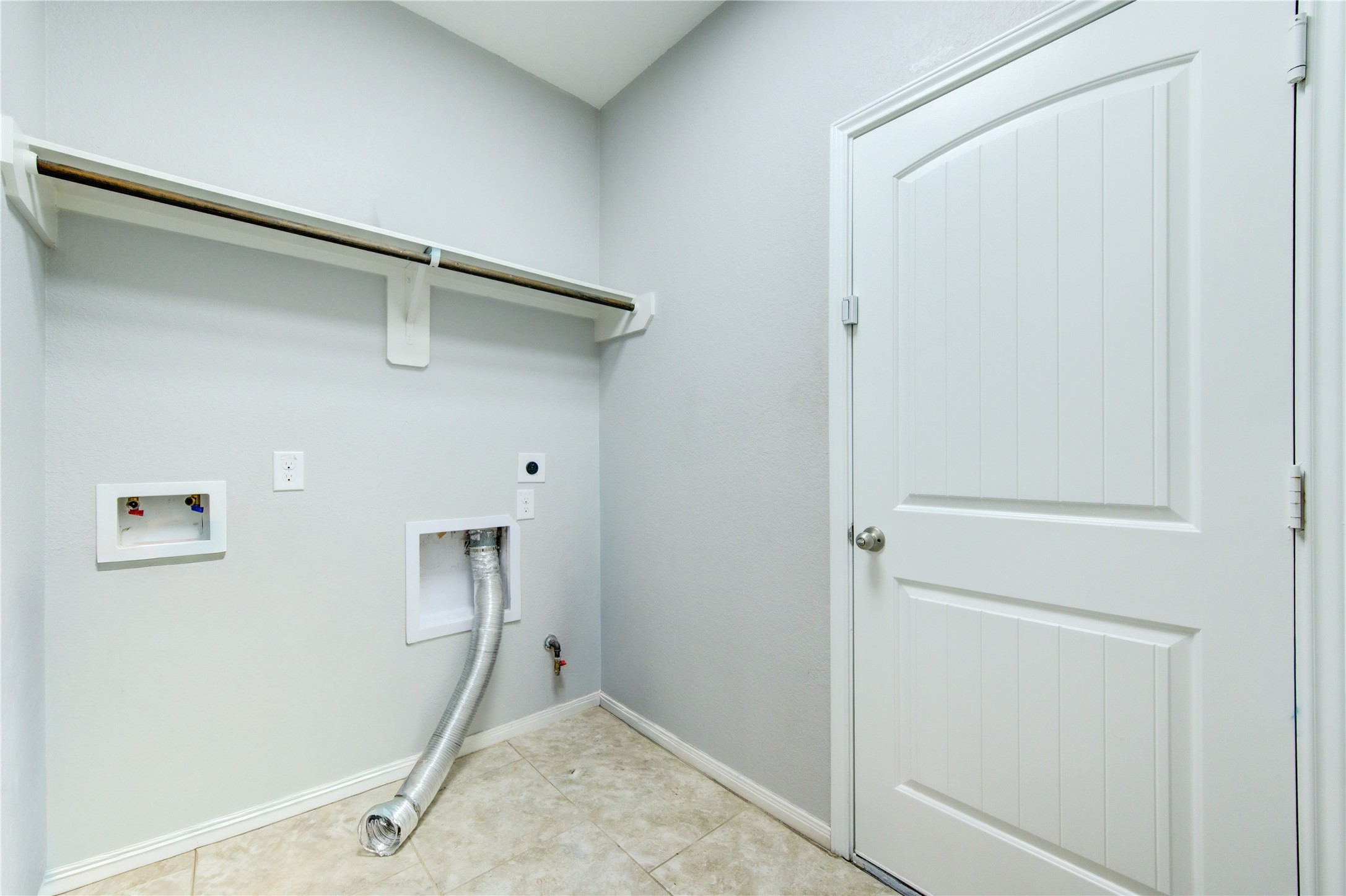 9802 Massanutten Lane Property Photo 24