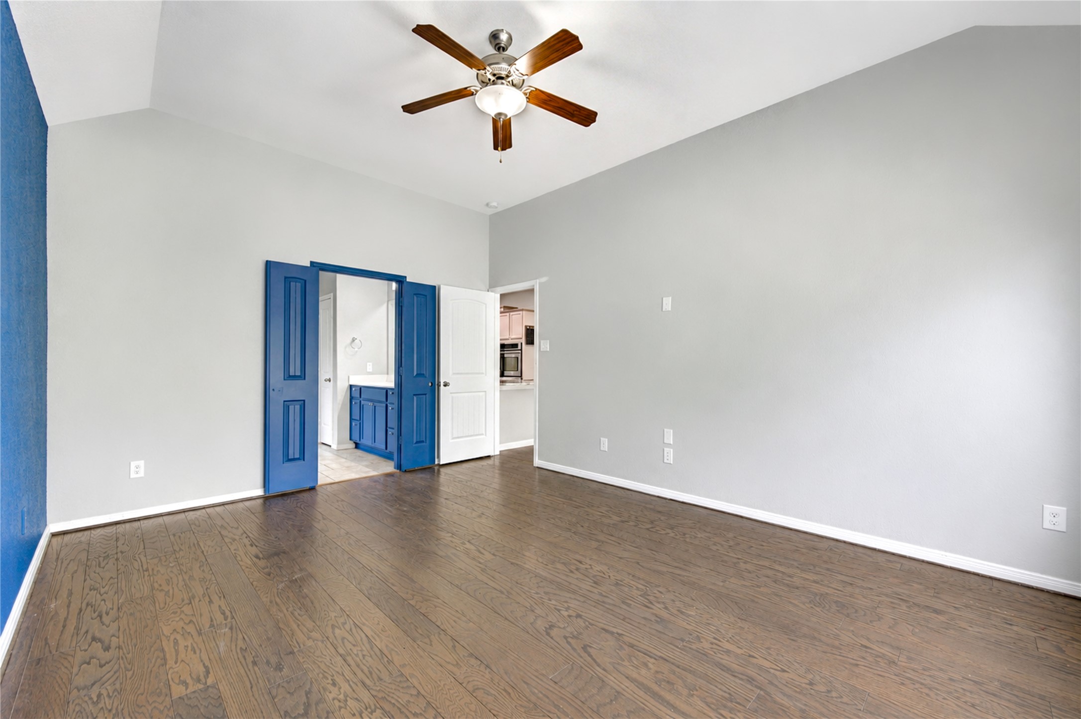 9802 Massanutten Lane Property Photo 35