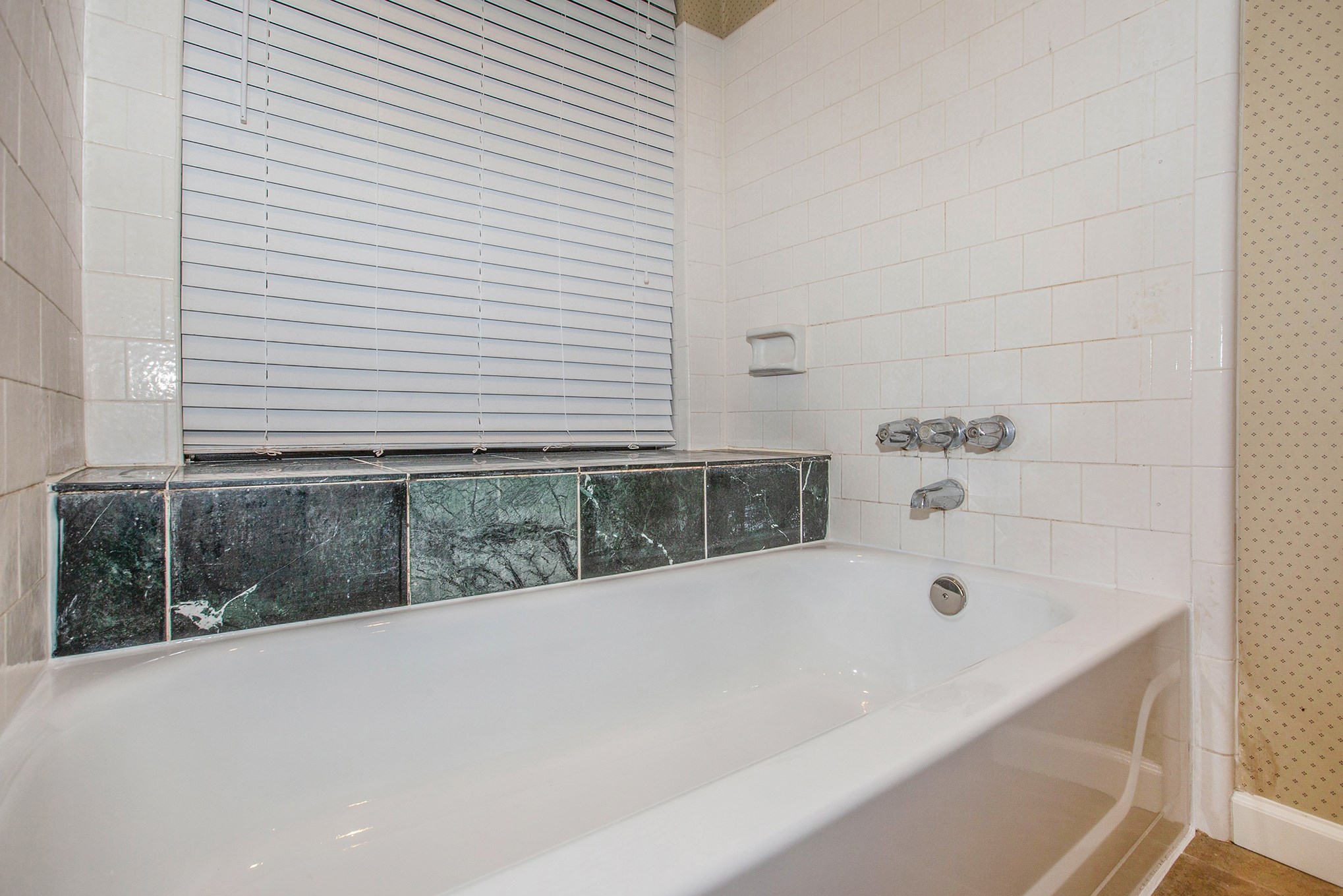 17002 Sky Blue Place Property Photo 11