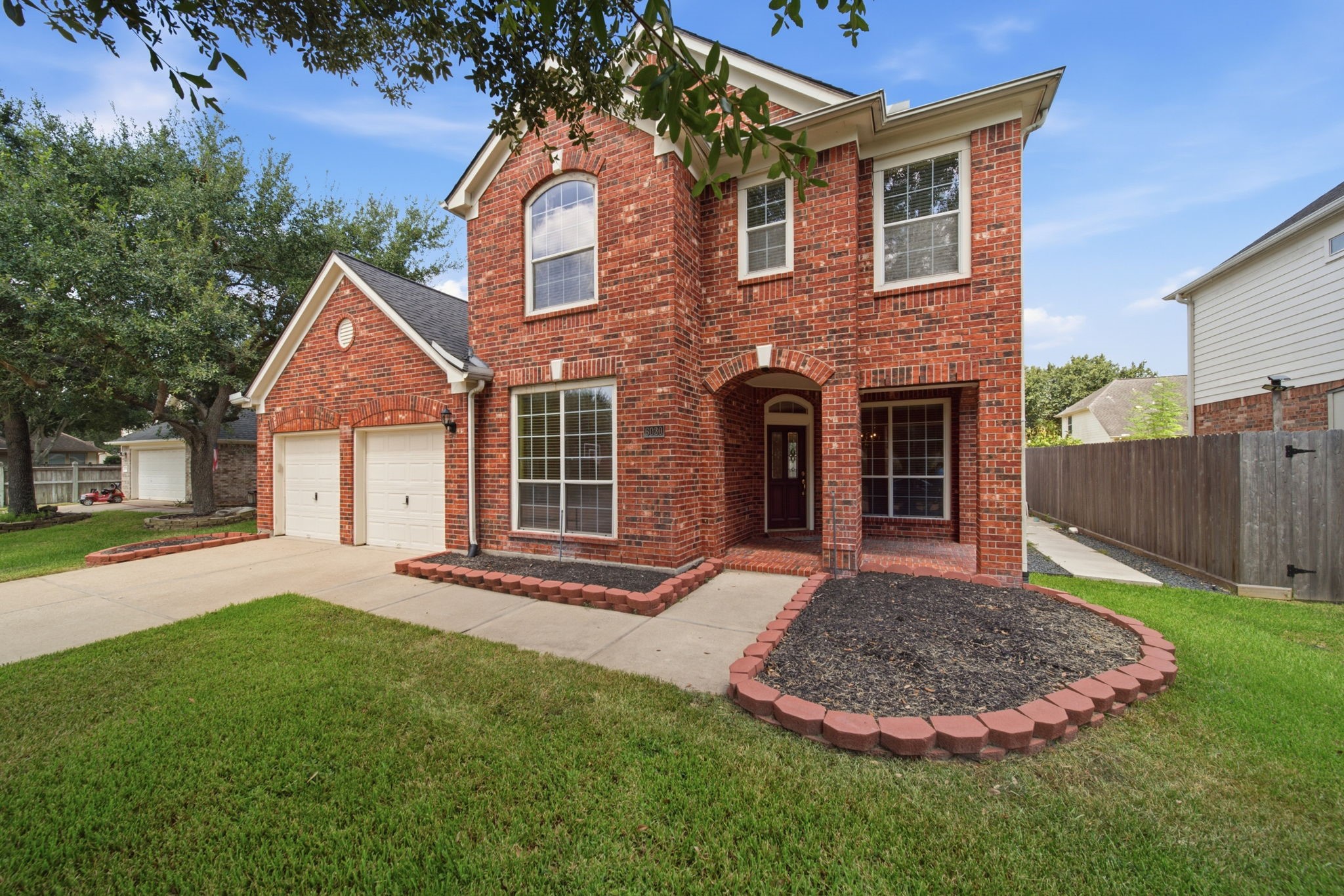 6030 Gablestone Lane Property Photo 4