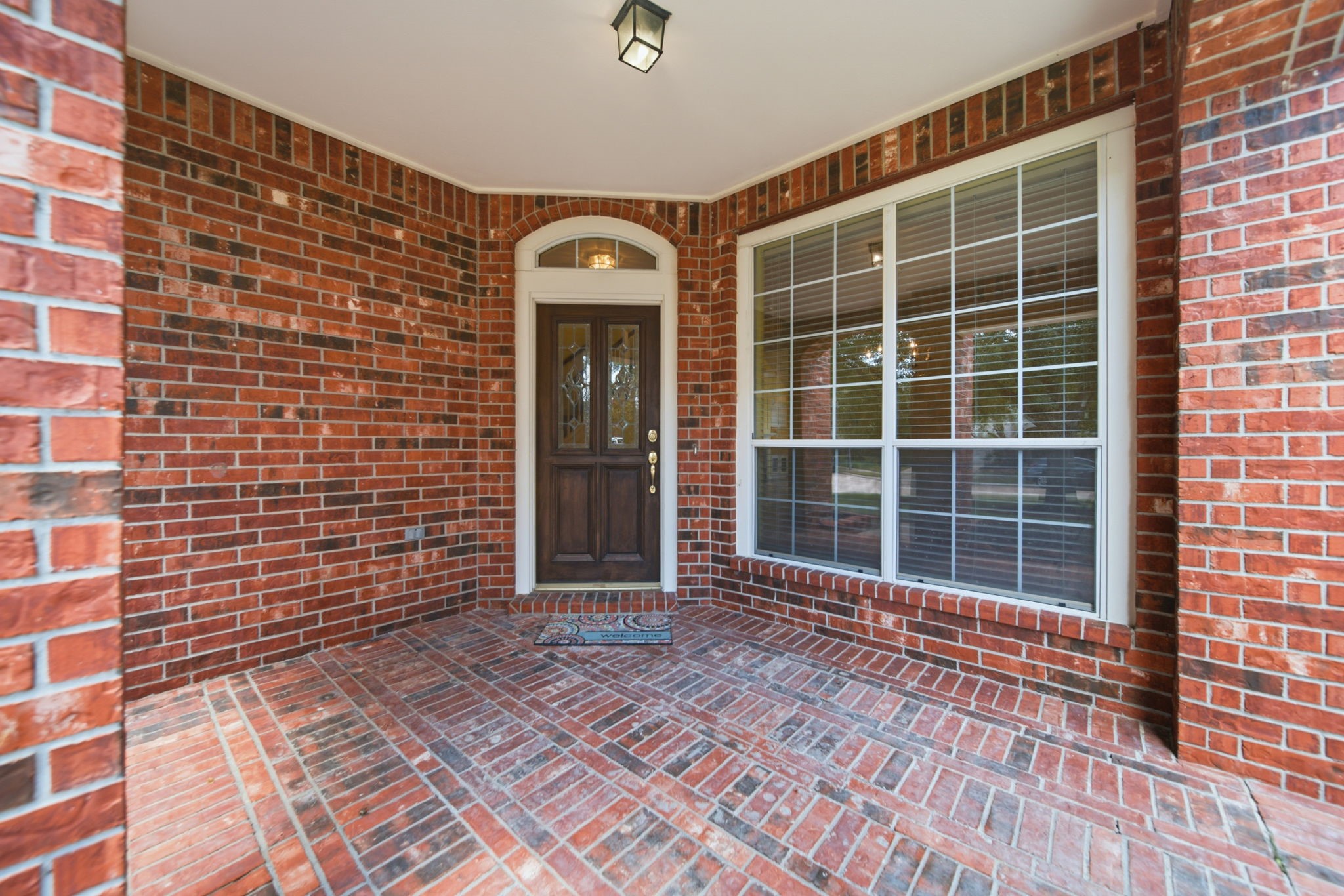6030 Gablestone Lane Property Photo 5