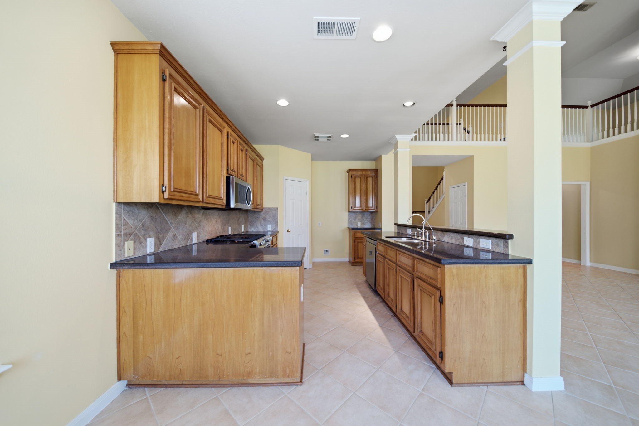 6030 Gablestone Lane Property Photo 17
