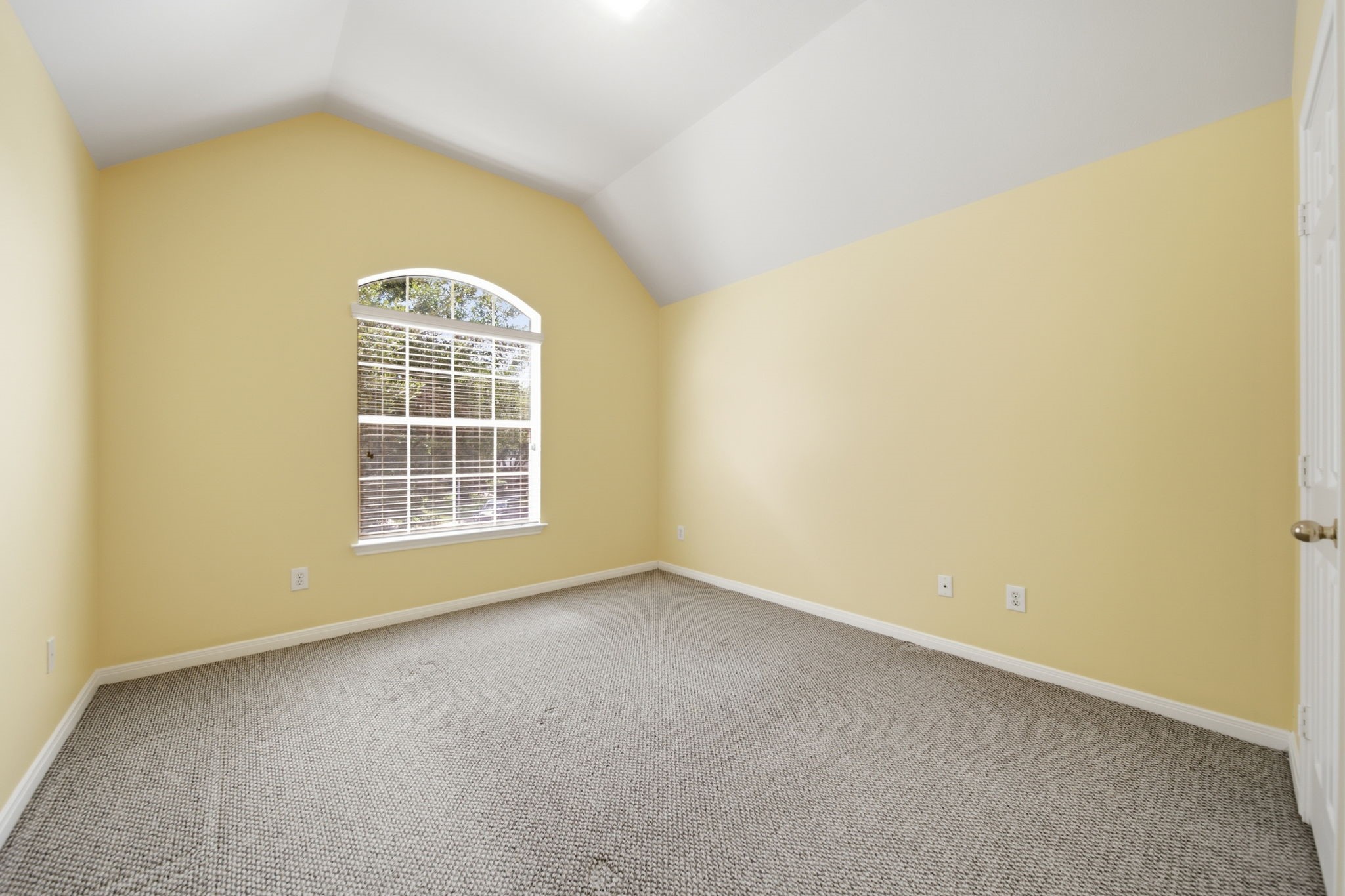 6030 Gablestone Lane Property Photo 35