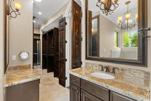 16 Grand Mnr Property Photo 25