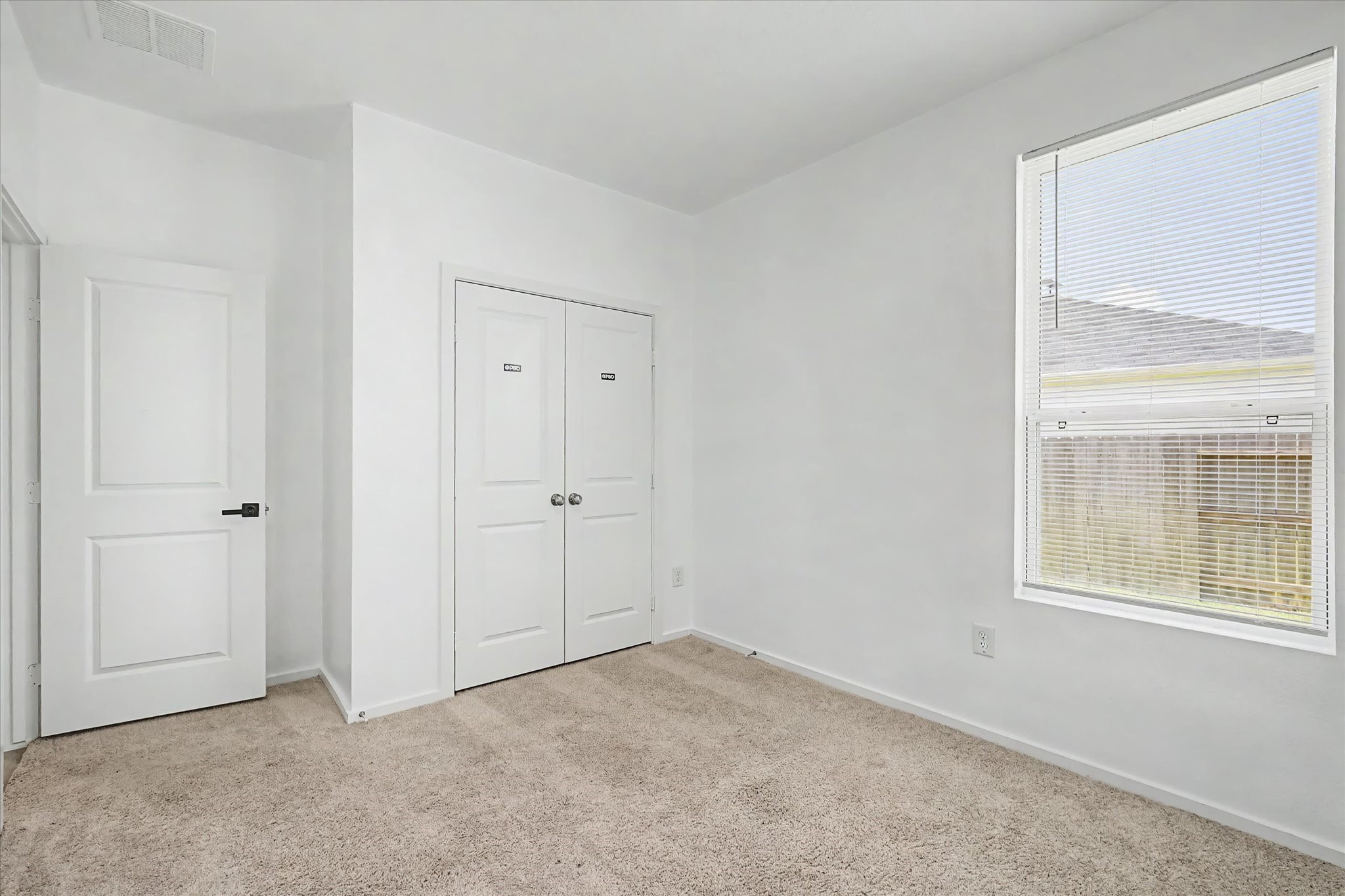511 Louis Lane Property Photo 23