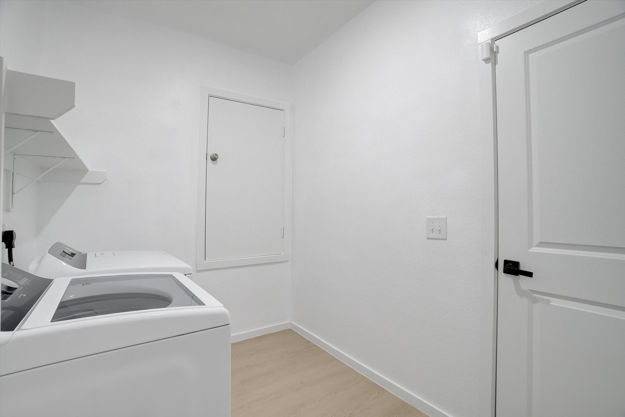 511 Louis Lane Property Photo 31
