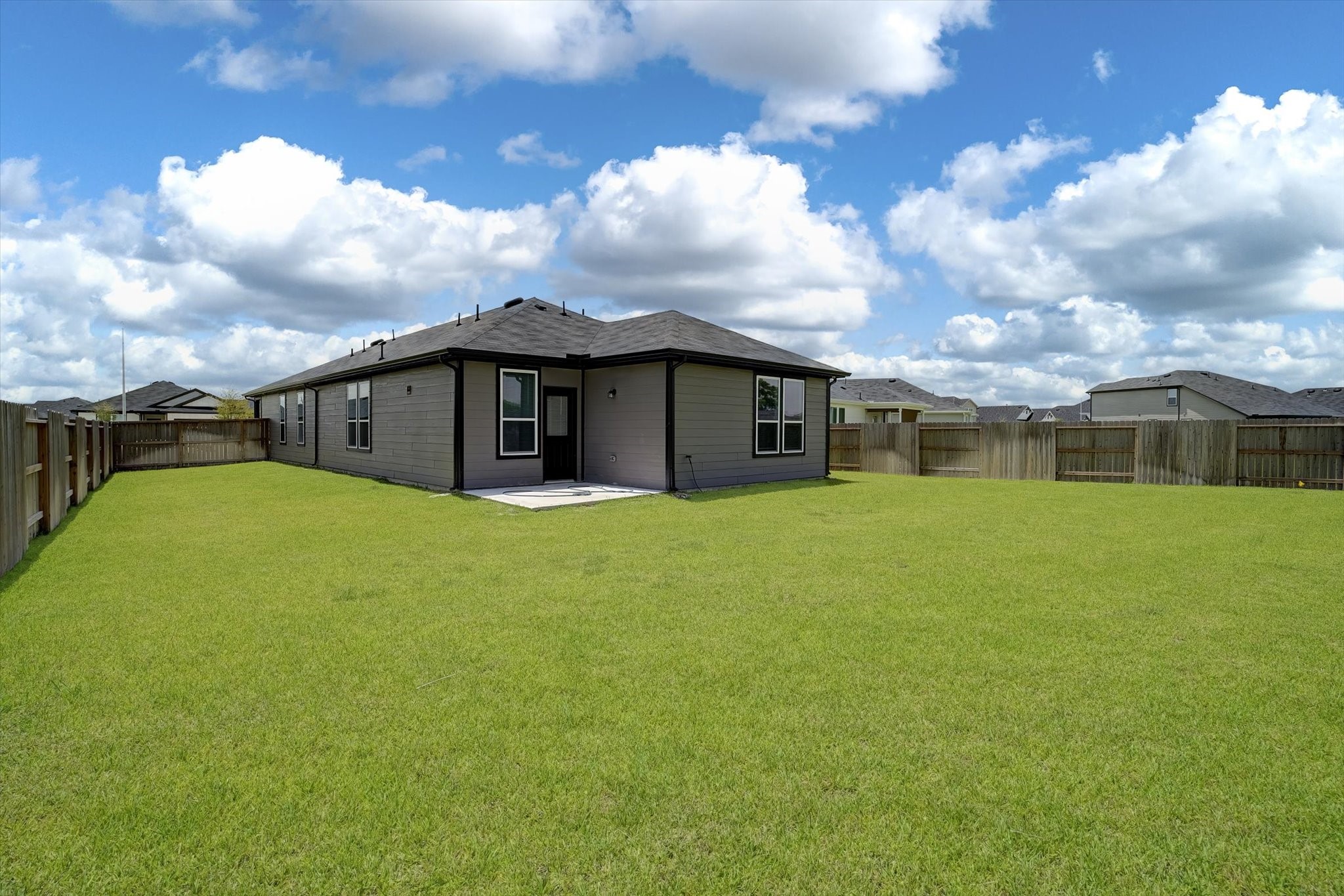 511 Louis Lane Property Photo 35