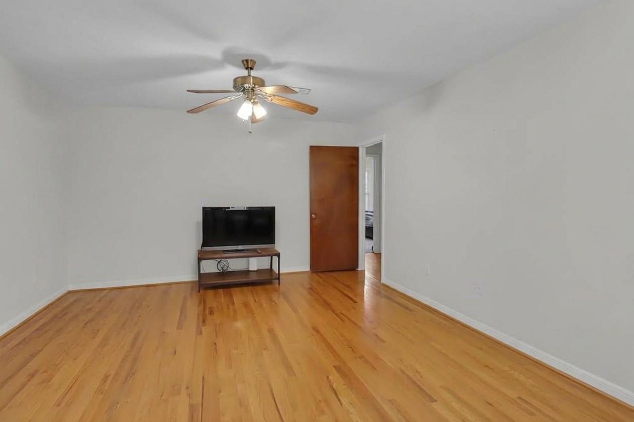 702 Parkway Street, Baytown Tx 77520 Property Photo 5