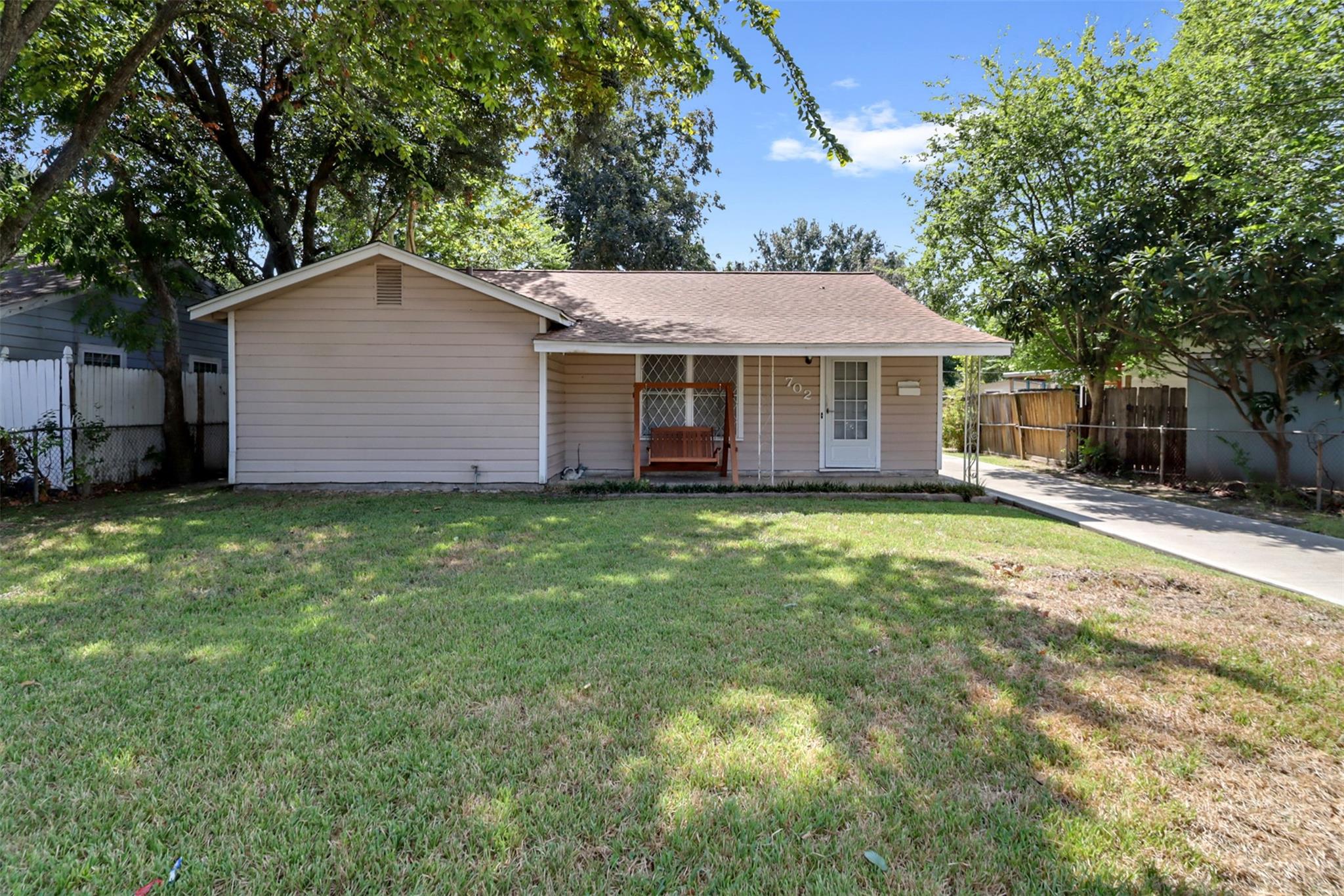 702 Parkway Street, Baytown Tx 77520 Property Photo 10