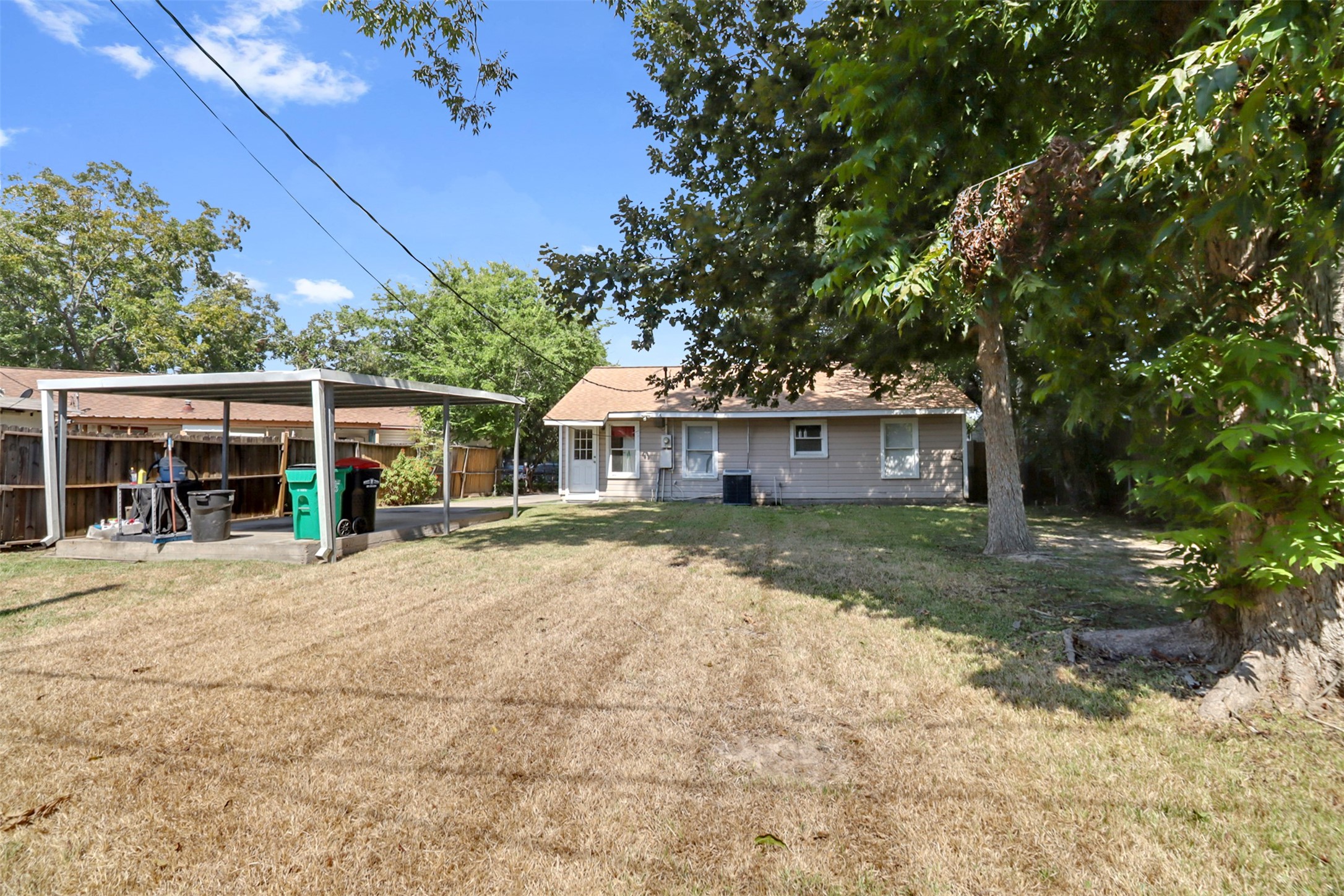 702 Parkway Street Property Photo 12