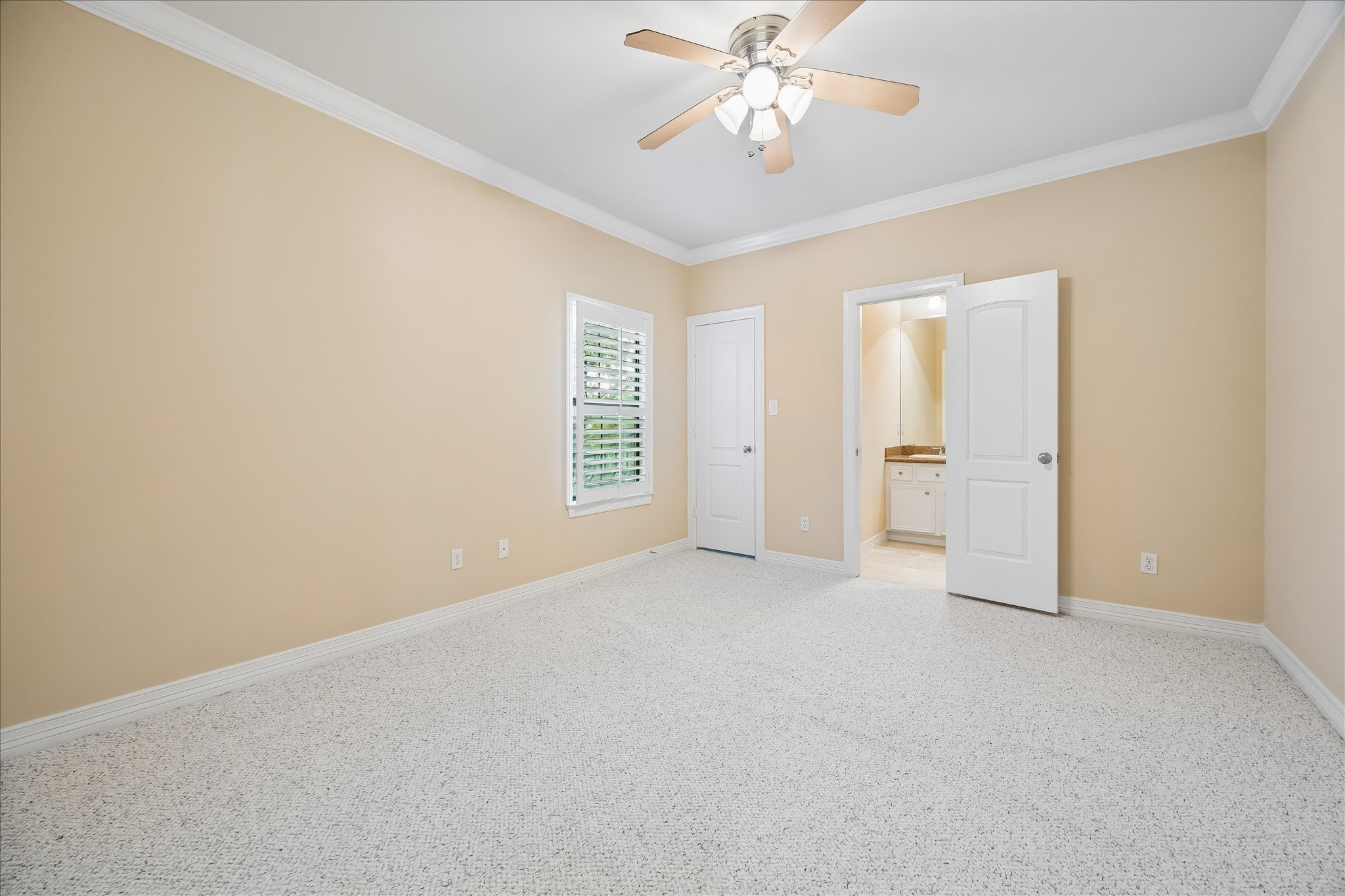 2601 Talbott Property Photo 29