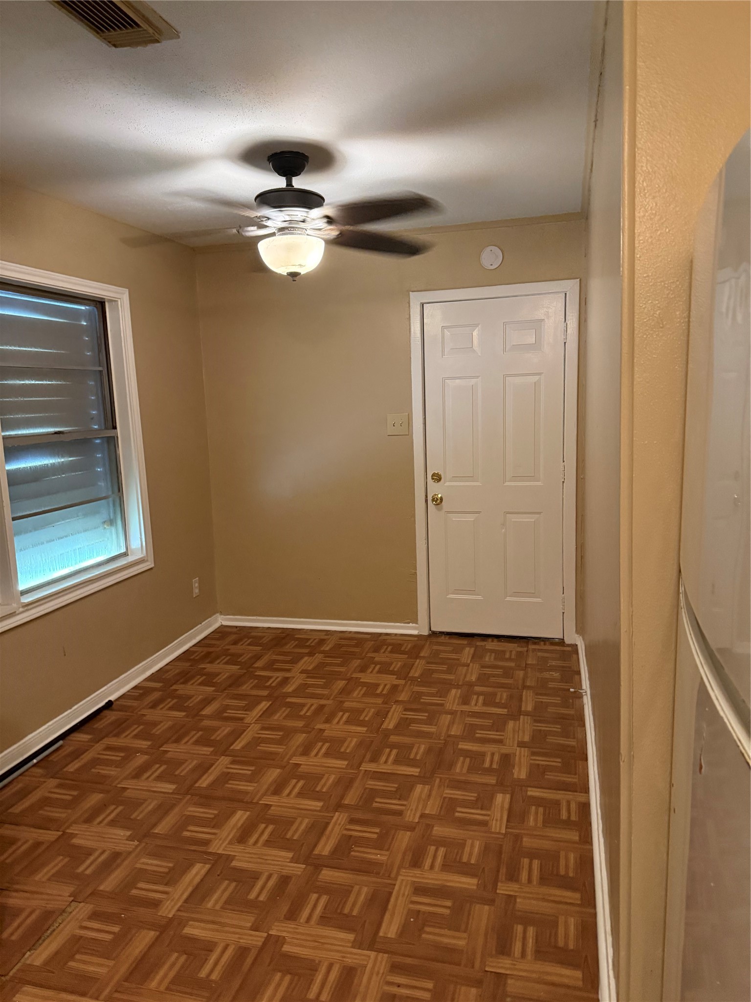7301 Hummingbird Lane Property Photo 6