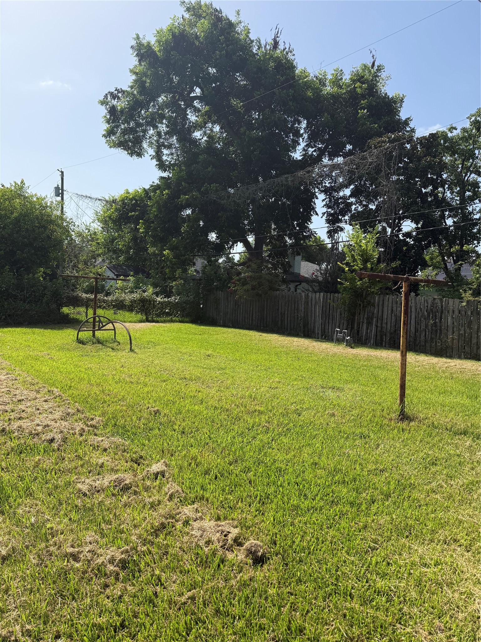 7301 Hummingbird Lane Property Photo 10