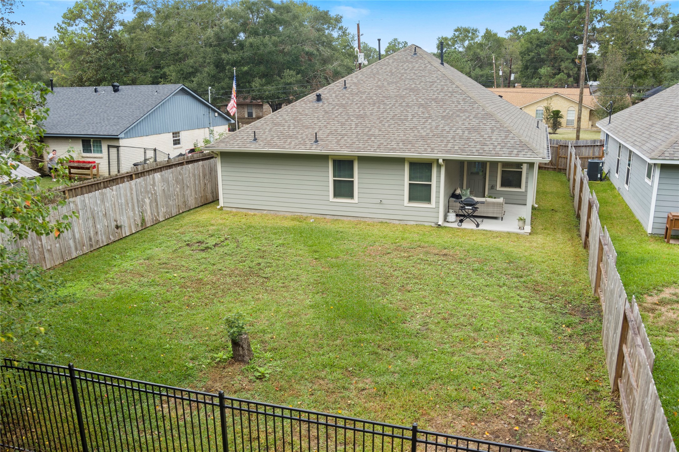 309a Maple Lane Property Photo 20