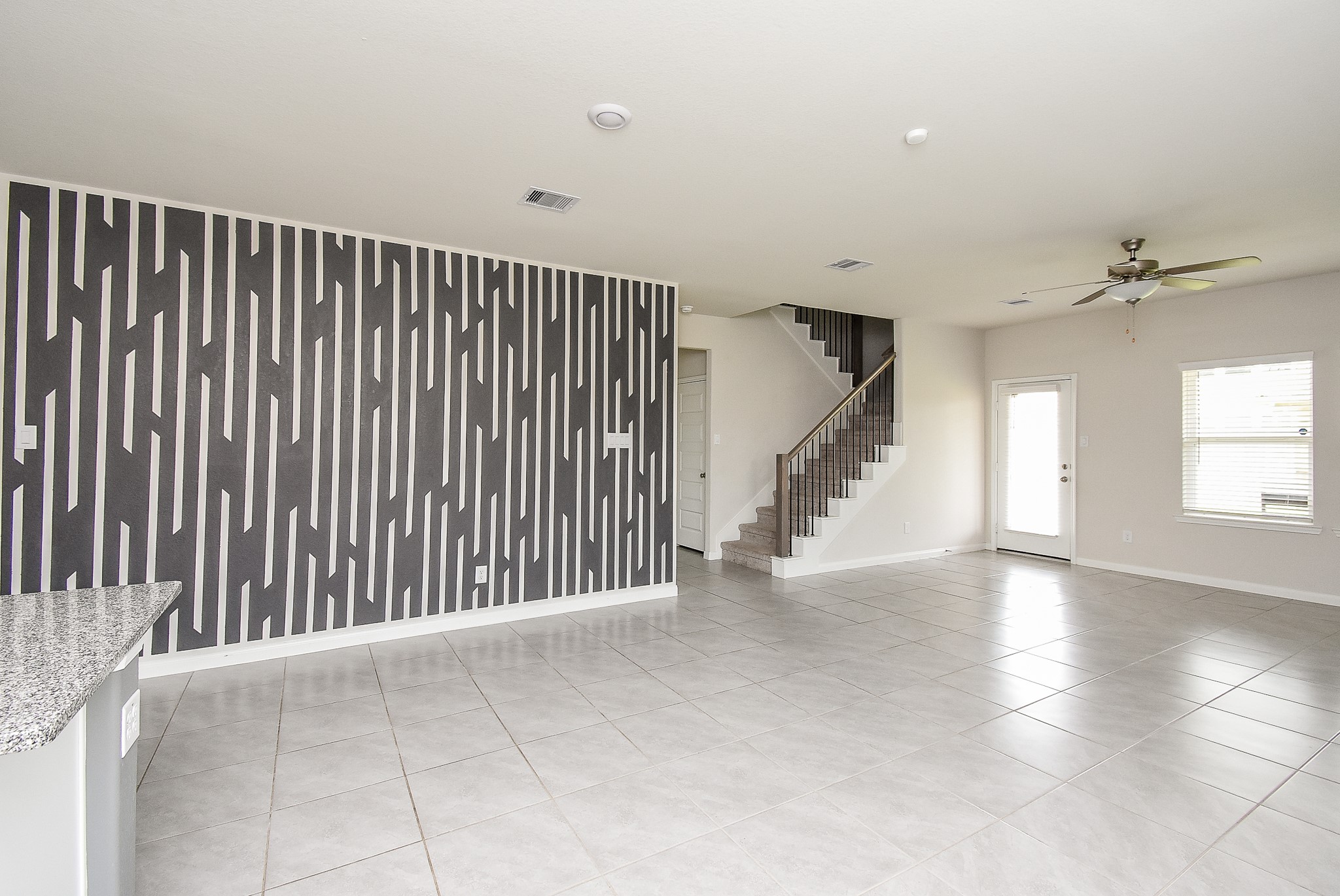 21502 Carbone Lane Property Photo 9