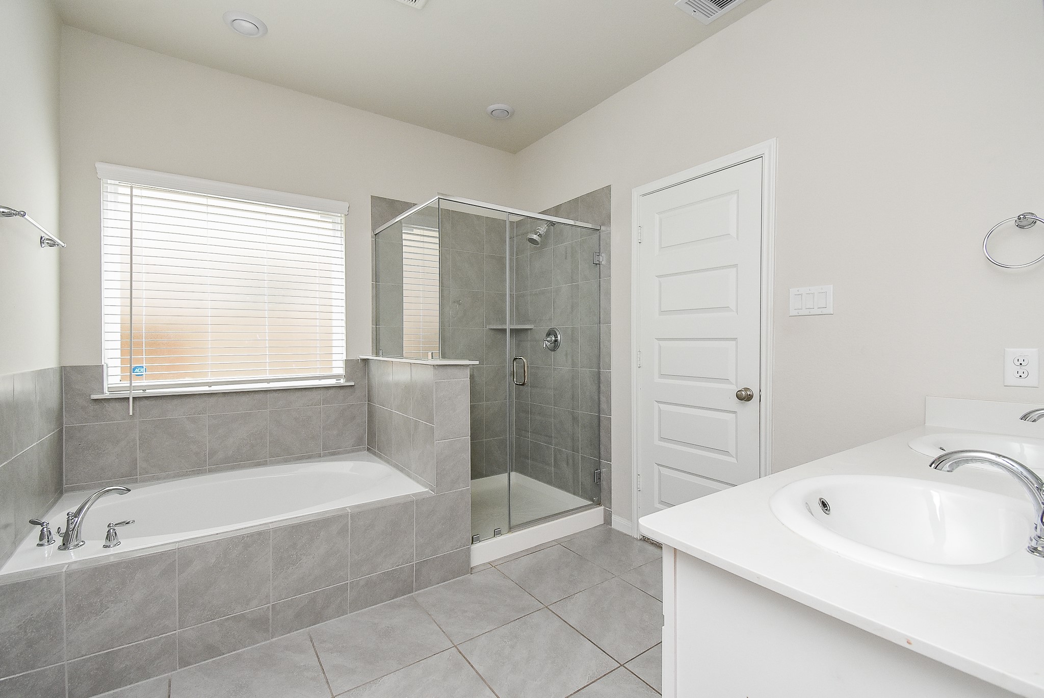 21502 Carbone Lane Property Photo 19