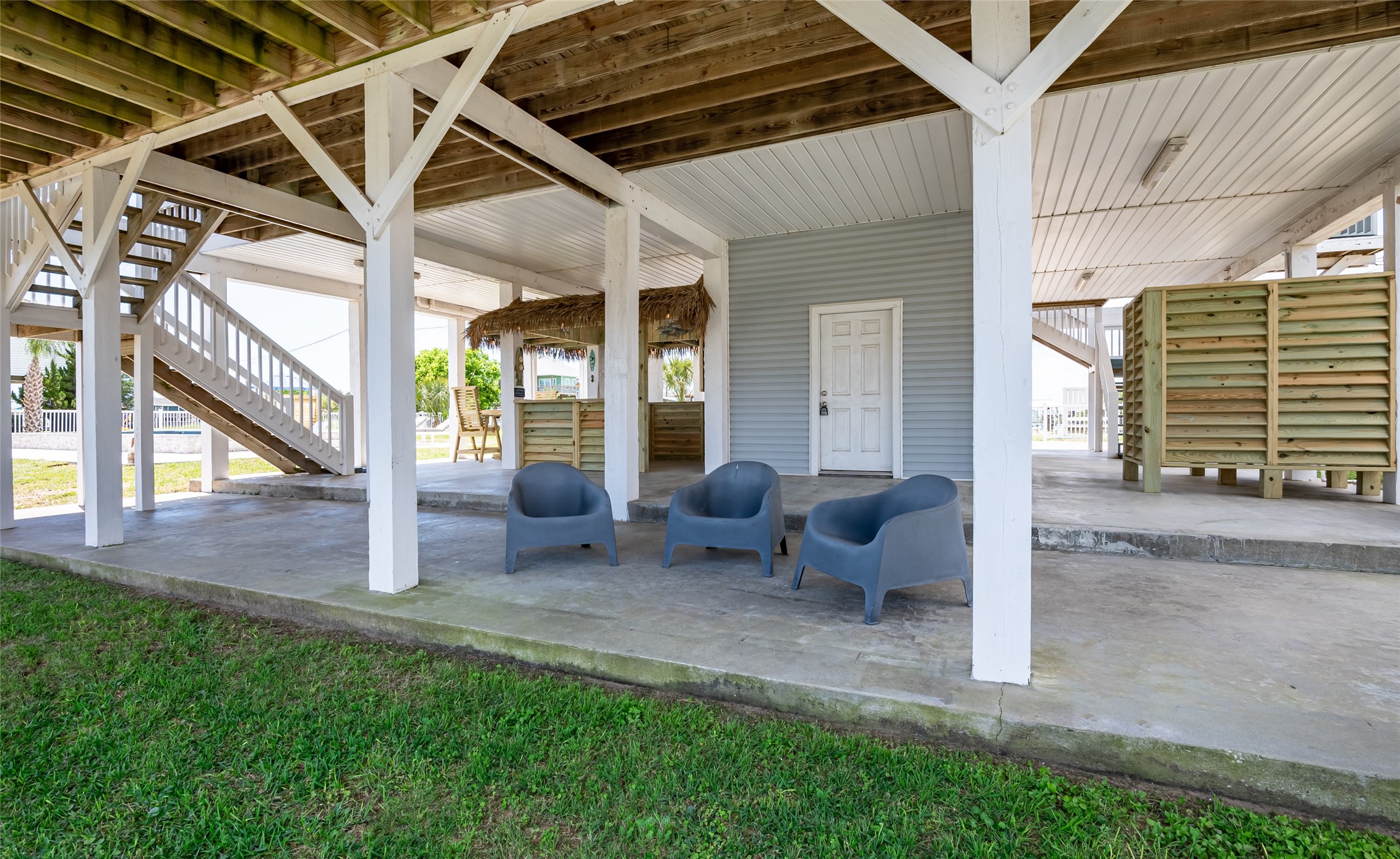 1140 Waterways Drive Property Photo 40