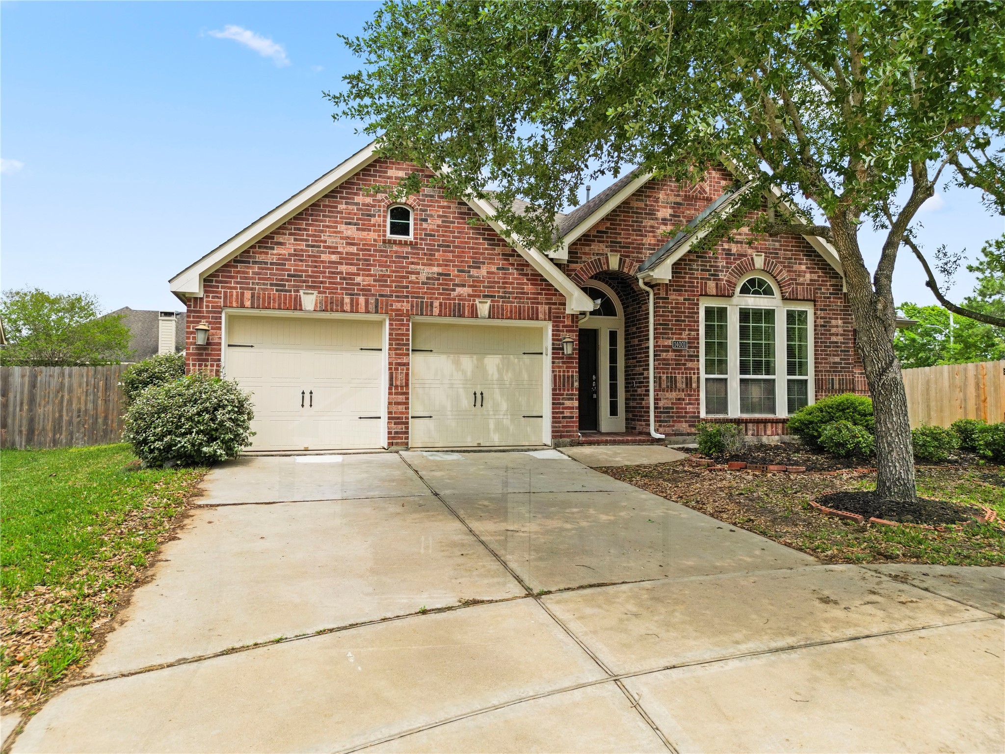 14001 Bright Glen Drive Property Photo