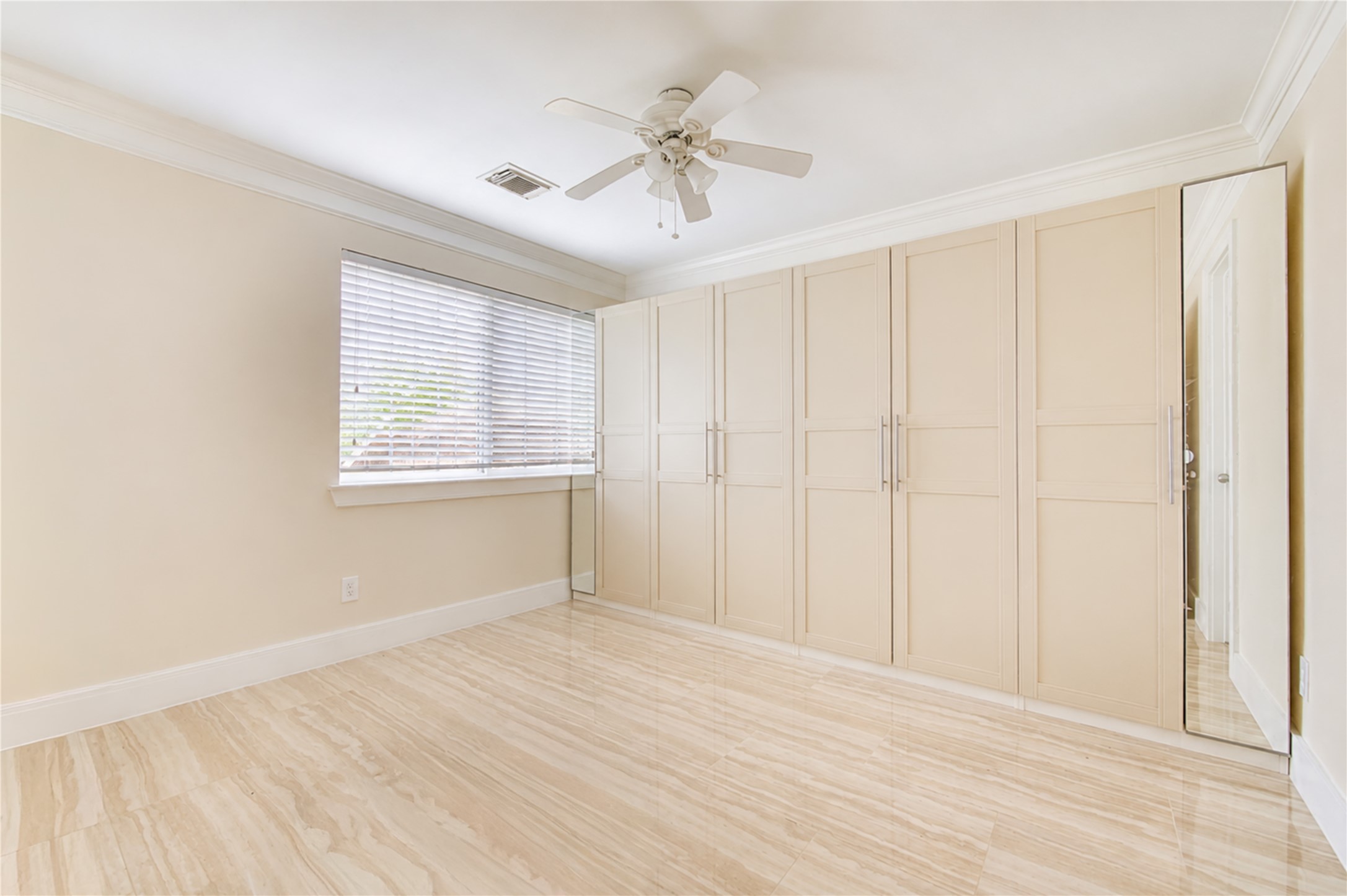 1247 Glenwood Canyon Property Photo 10