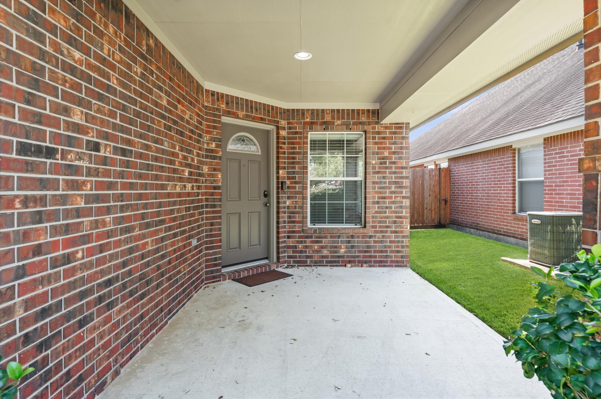 3902 Pine Forest Green Boulevard Property Photo 2