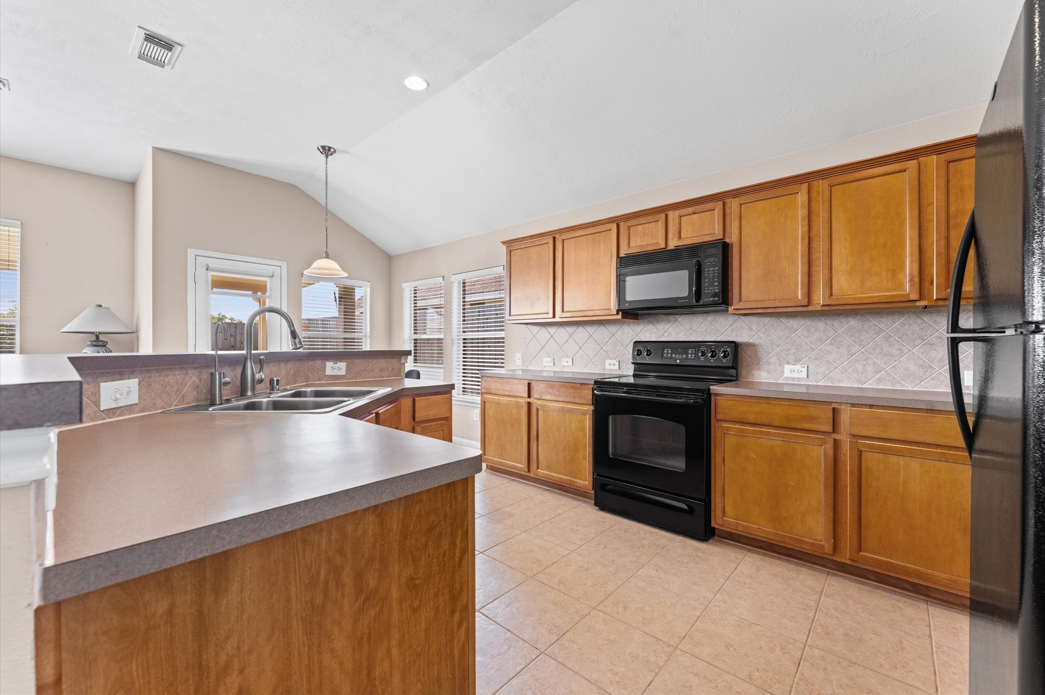 3902 Pine Forest Green Boulevard Property Photo 8