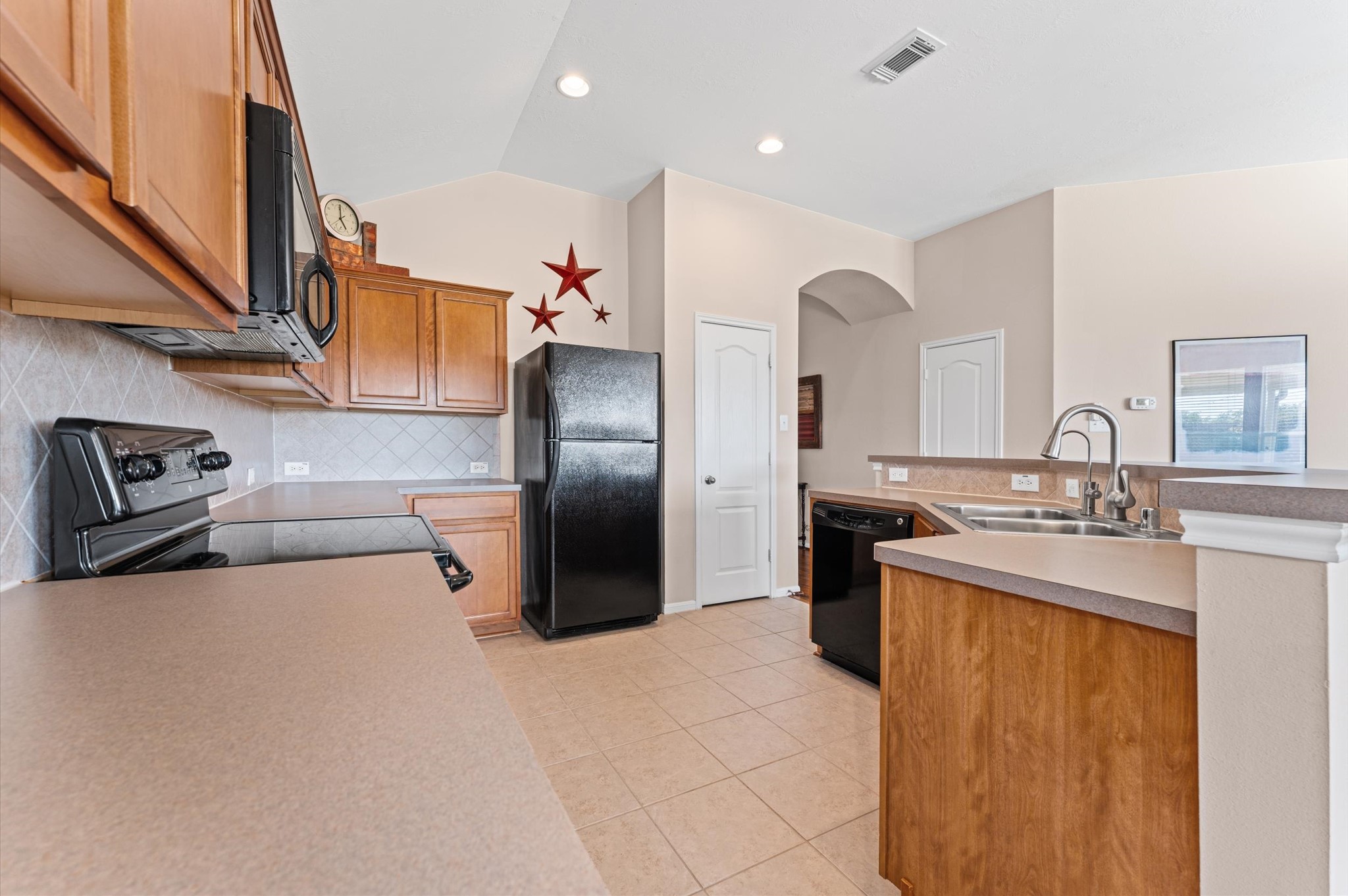 3902 Pine Forest Green Boulevard Property Photo 9