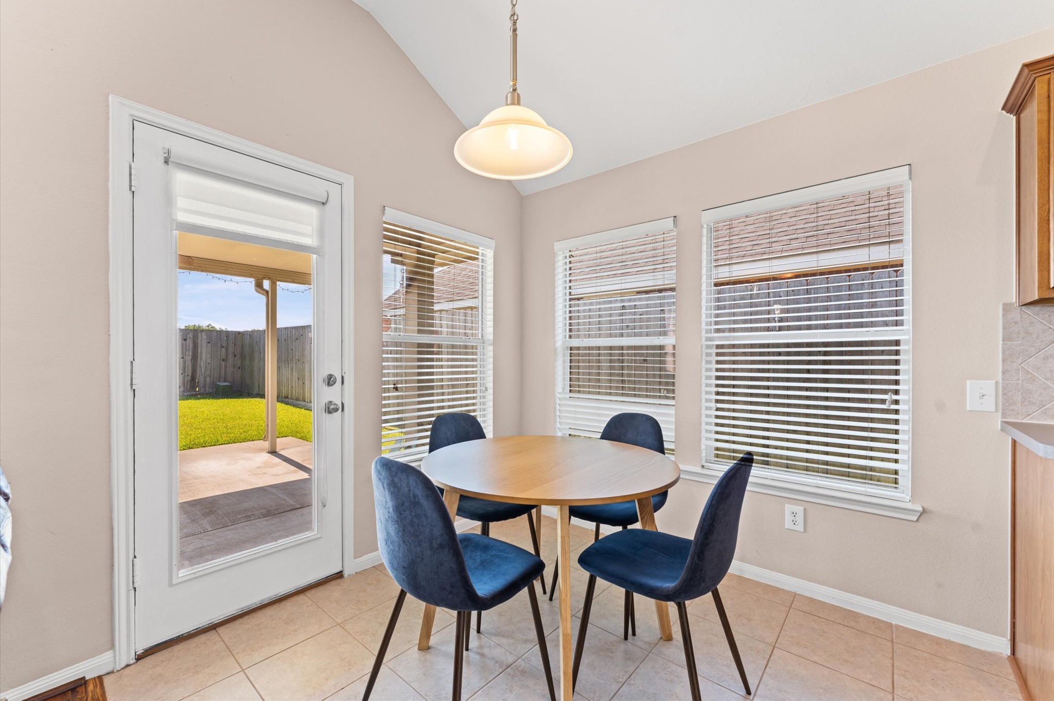 3902 Pine Forest Green Boulevard Property Photo 10