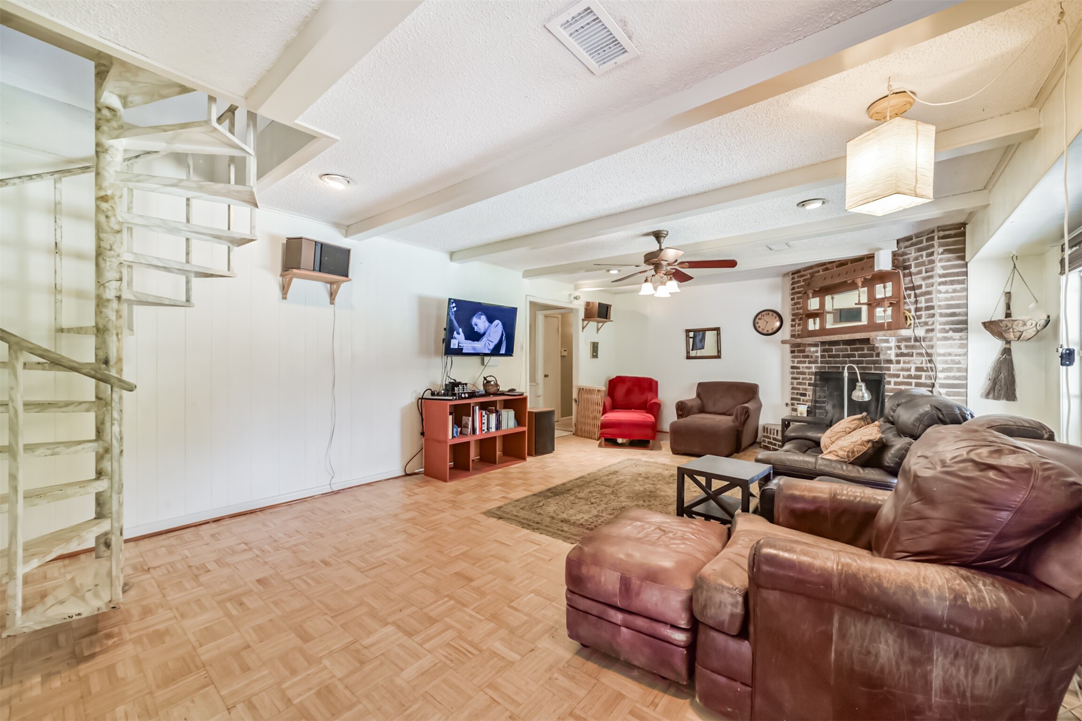 5847 Paisley Street Property Photo 12