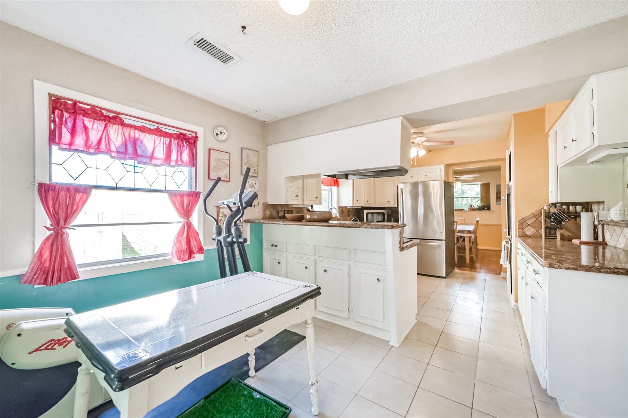 5847 Paisley Street Property Photo 17