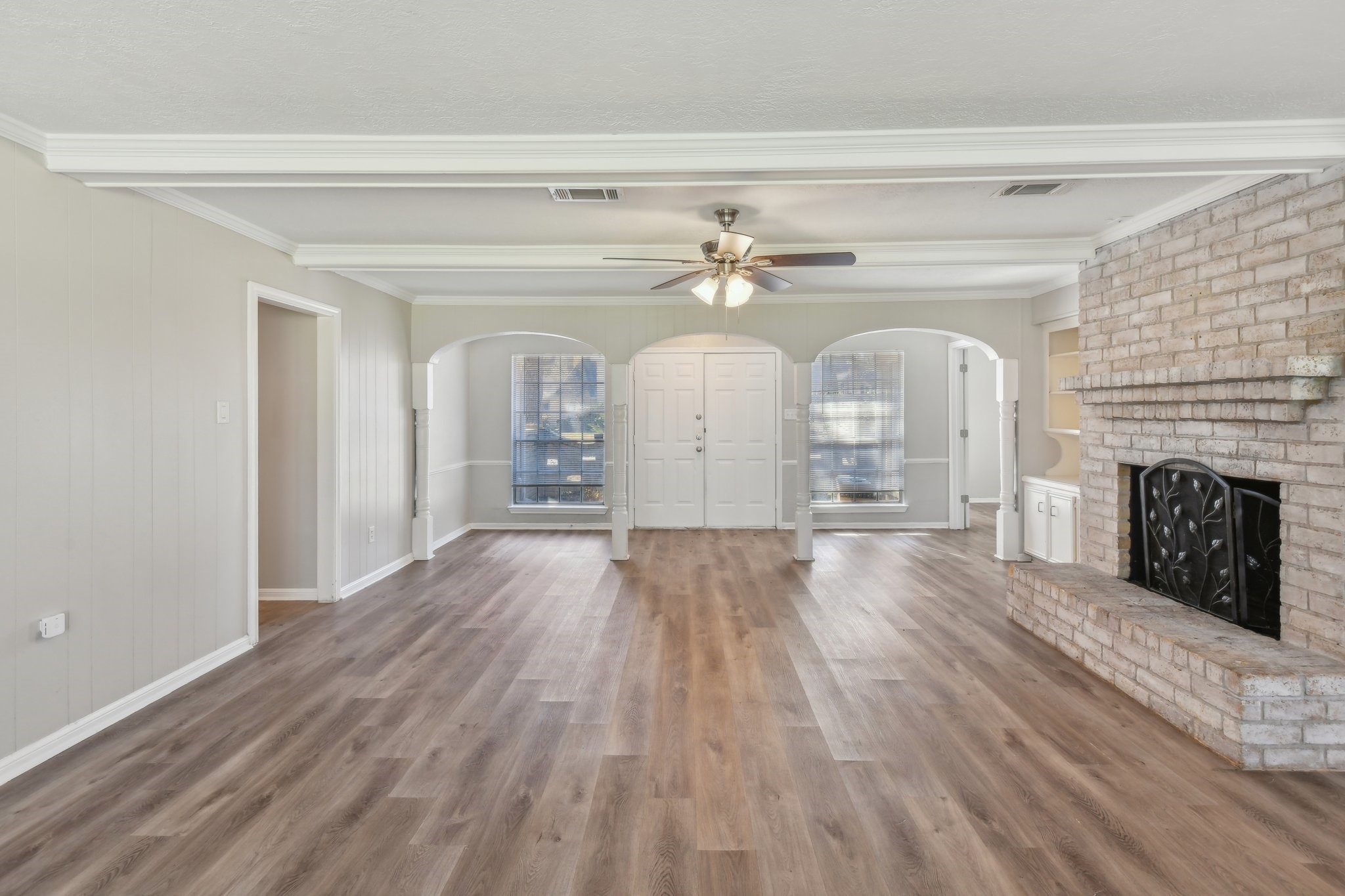 11726 Laneview Drive Property Photo 9