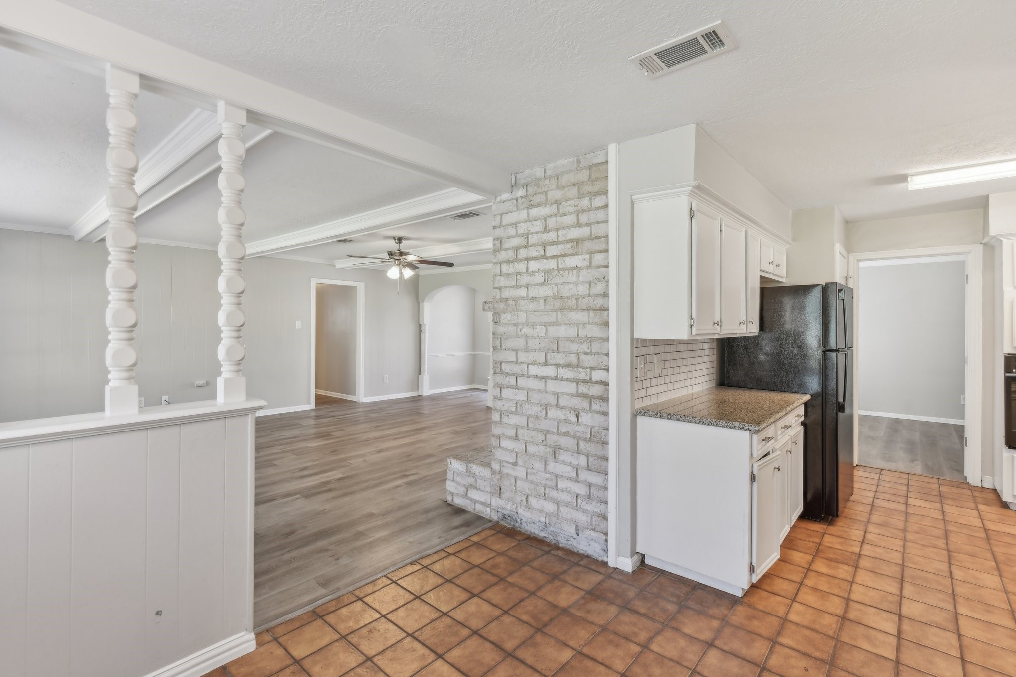 11726 Laneview Drive Property Photo 10