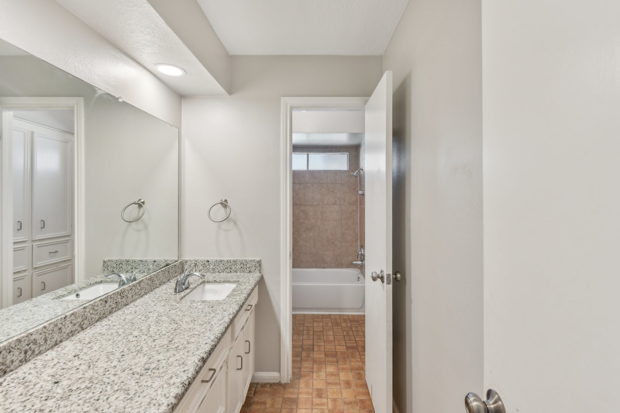 11726 Laneview Drive Property Photo 25