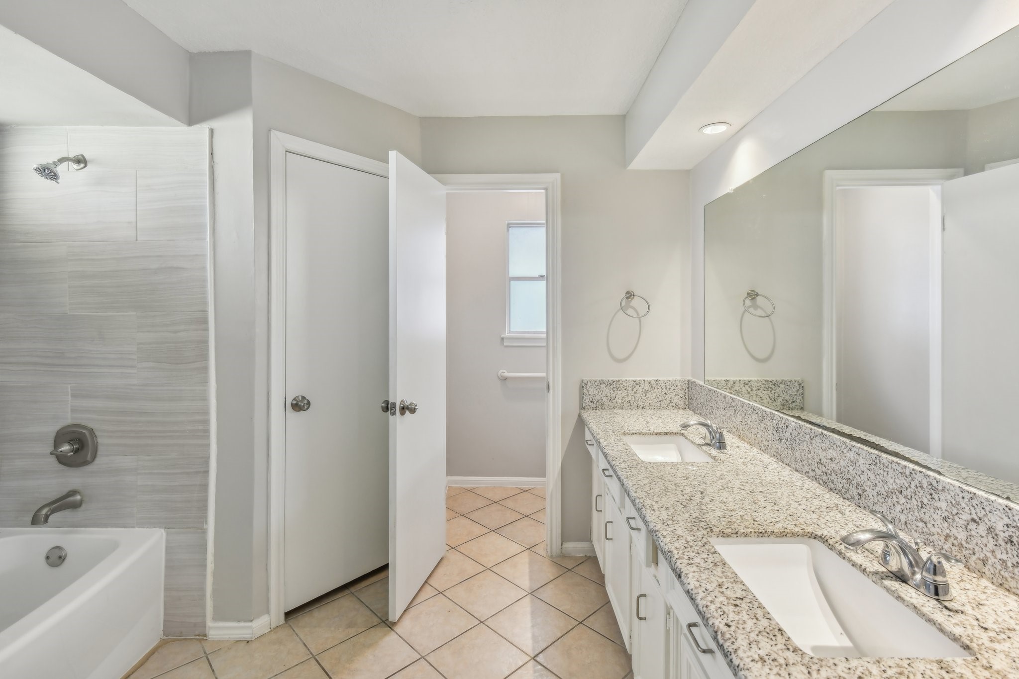 11726 Laneview Drive Property Photo 41