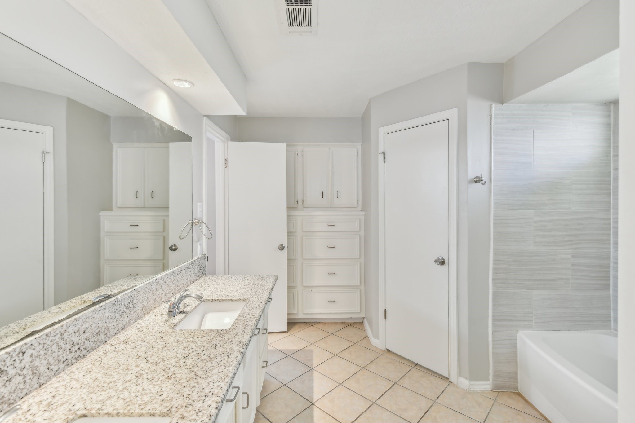 11726 Laneview Drive Property Photo 44