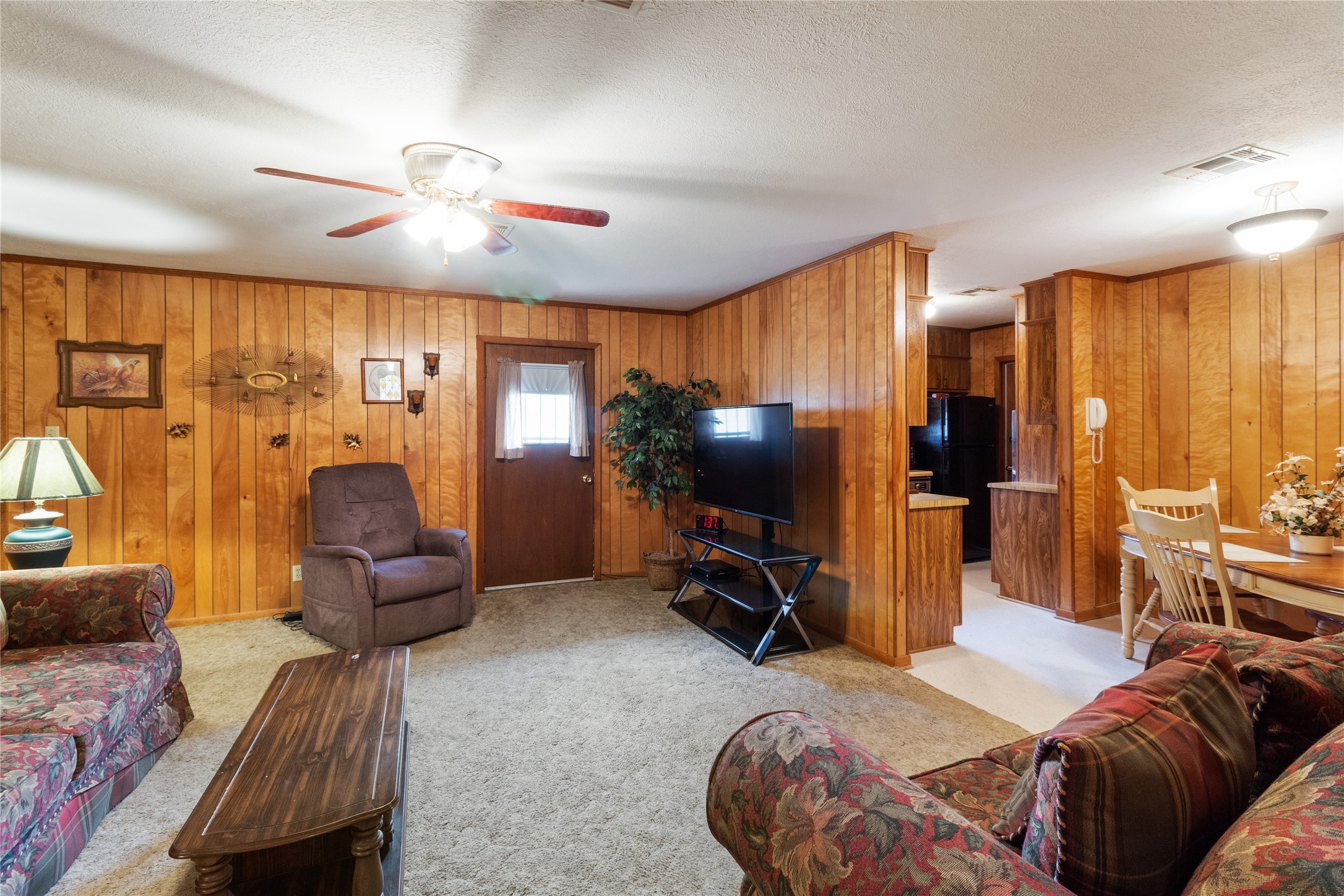 401 N San Marcos Street Property Photo 12