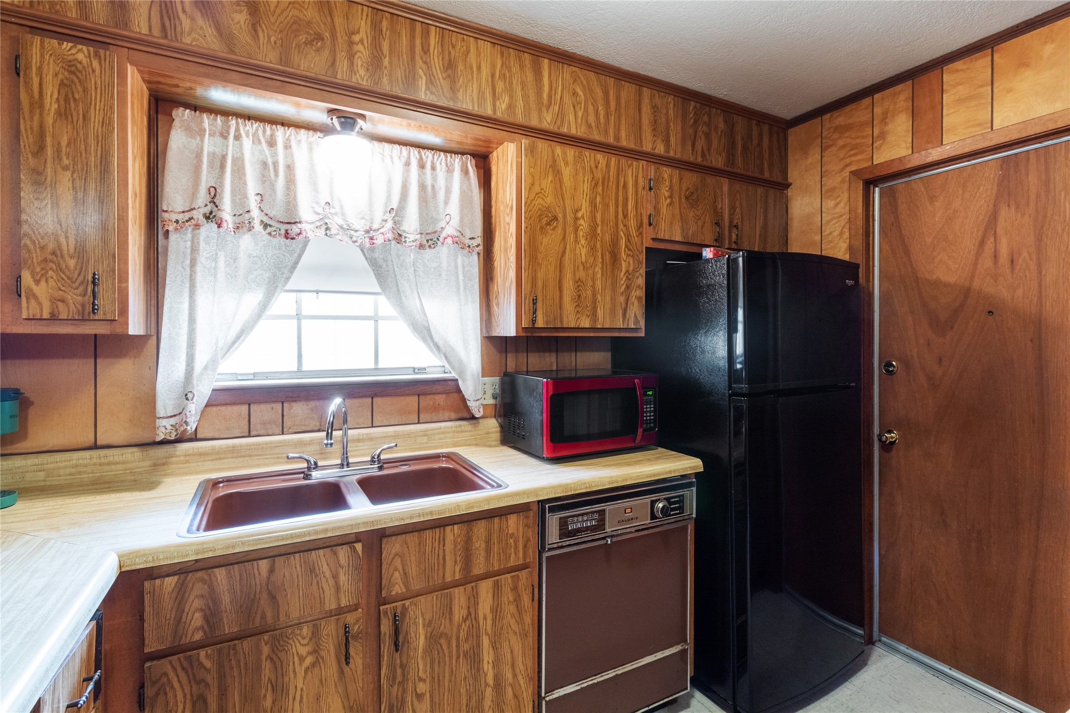 401 N San Marcos Street Property Photo 15