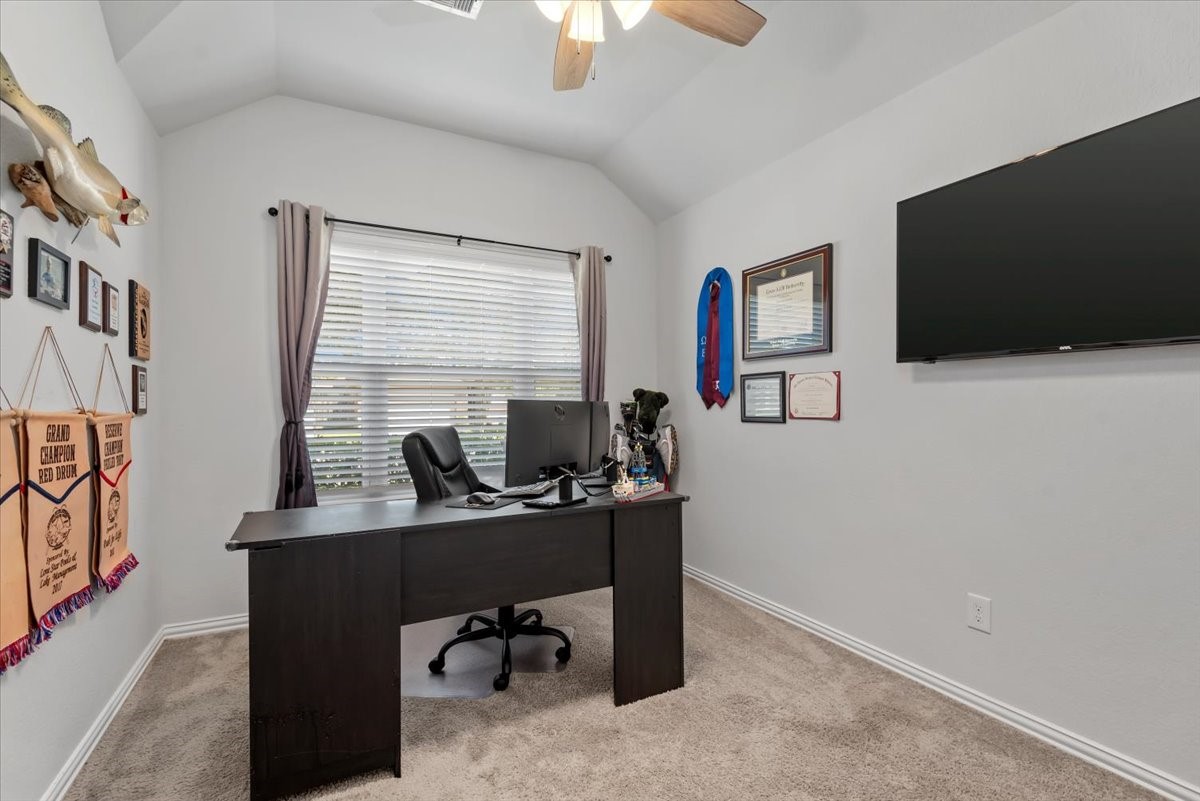 16327 Rockdale Landing Drive Property Photo 10