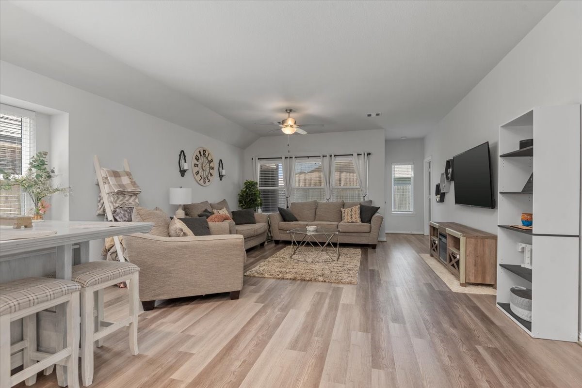 16327 Rockdale Landing Drive Property Photo 16