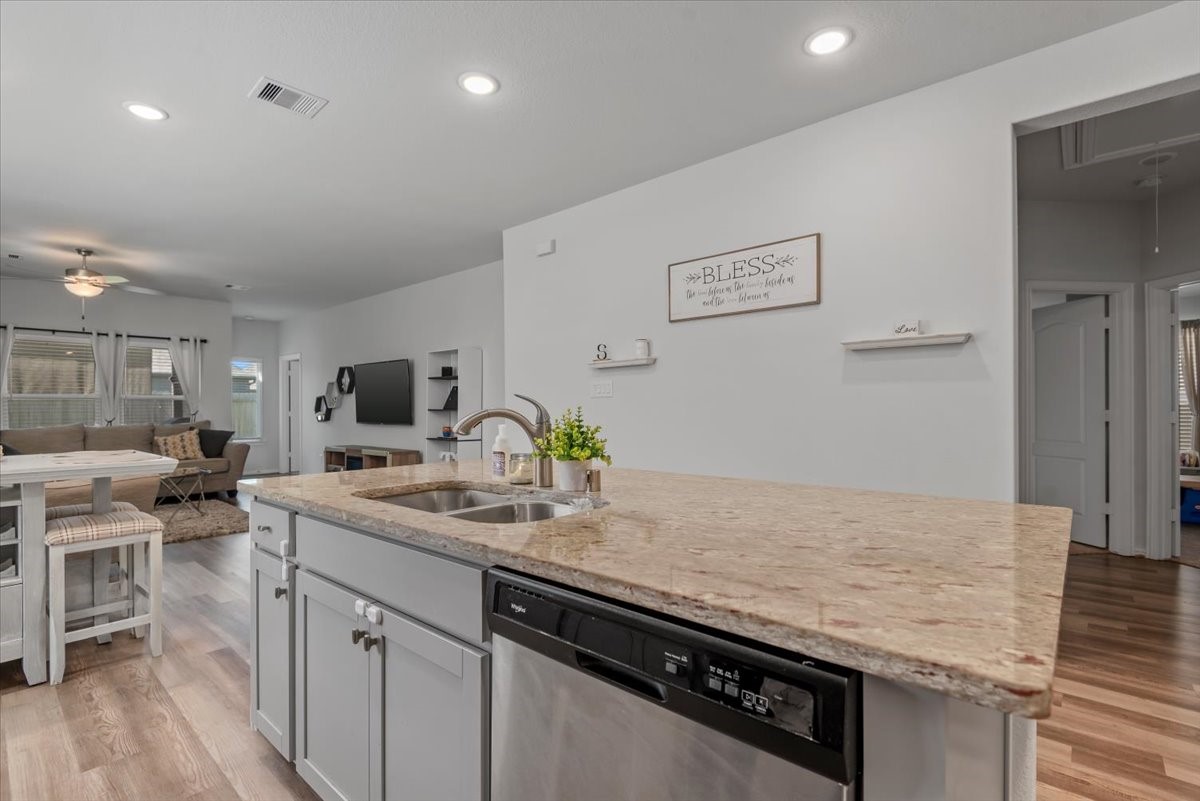 16327 Rockdale Landing Drive Property Photo 22