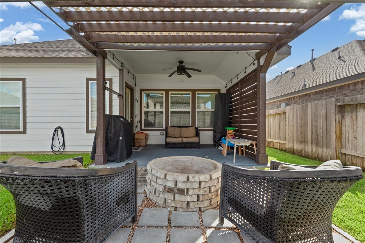 16327 Rockdale Landing Drive Property Photo 37