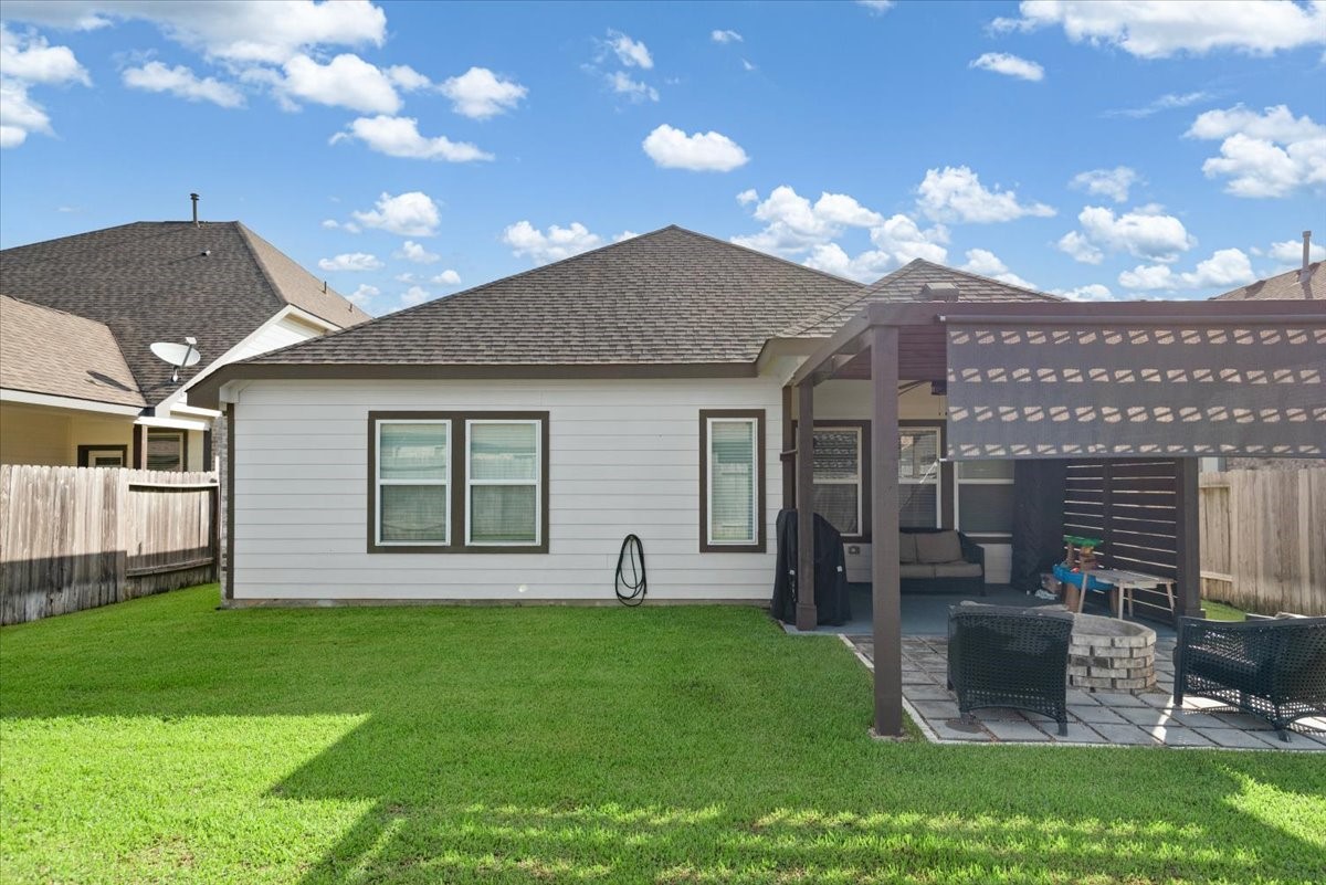 16327 Rockdale Landing Drive Property Photo 40