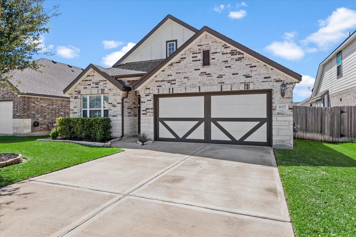 16327 Rockdale Landing Drive Property Photo 46