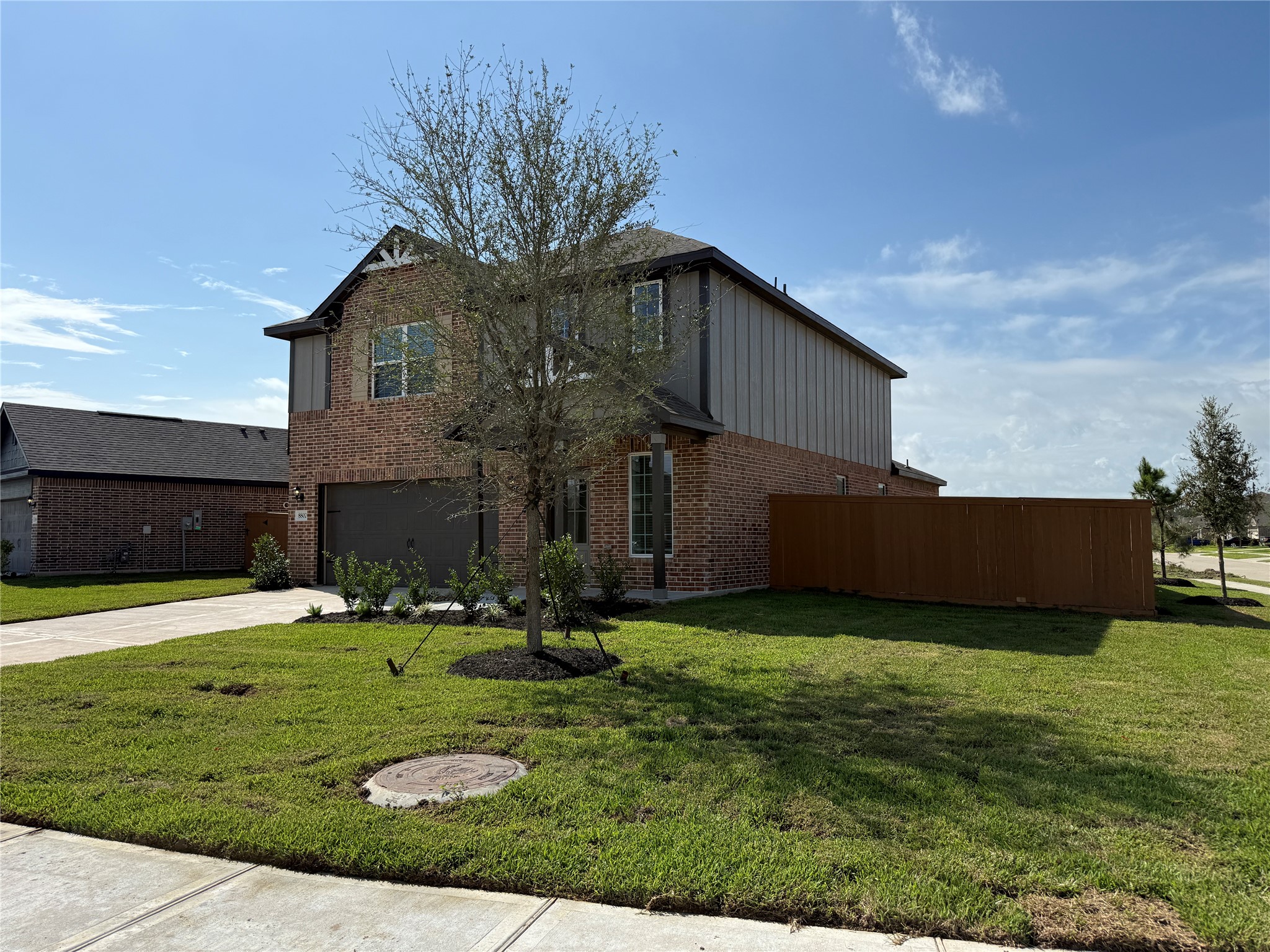 8802 New Jade Drive Property Photo 2