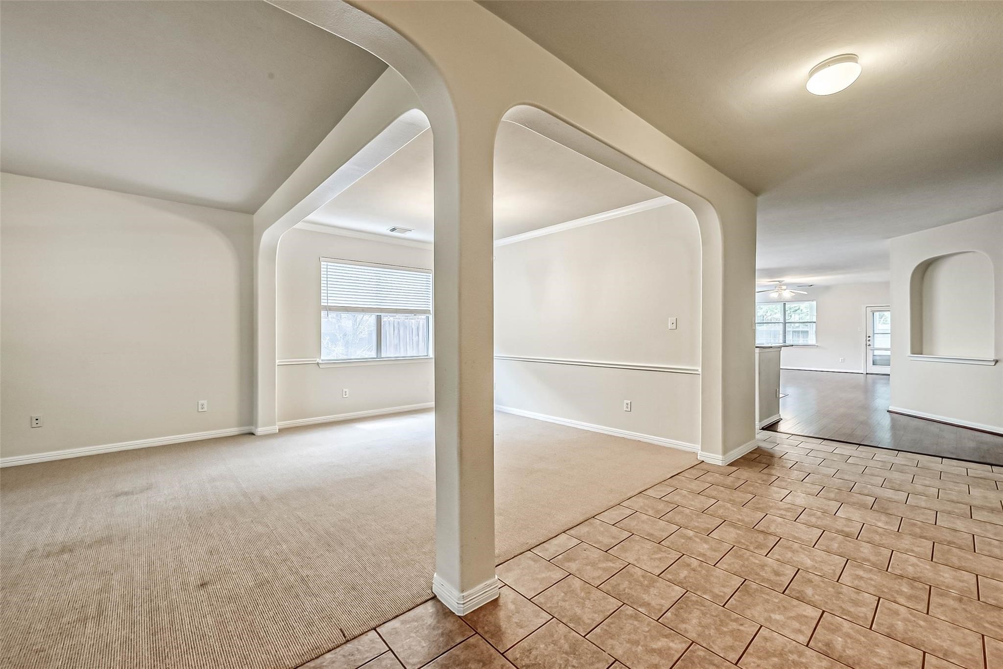 5526 Hazel Berry Way Property Photo 5