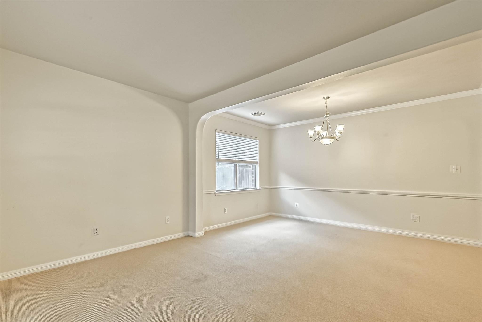 5526 Hazel Berry Way Property Photo 6